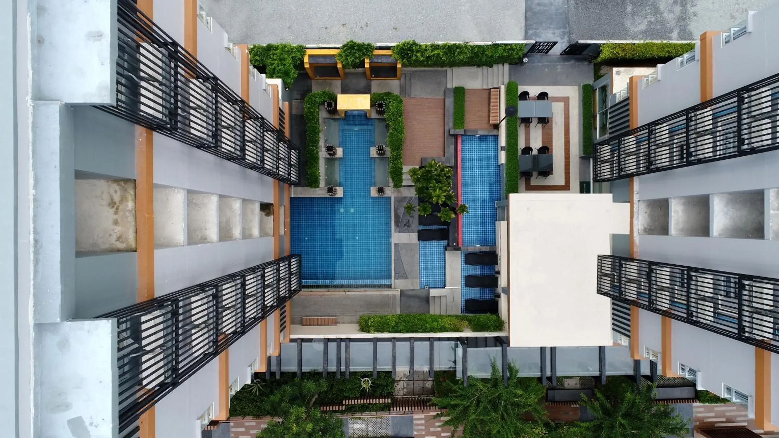 Bird's eye view in The Grass Serviced Suites Bird's eye view in The Grass Serviced Suites