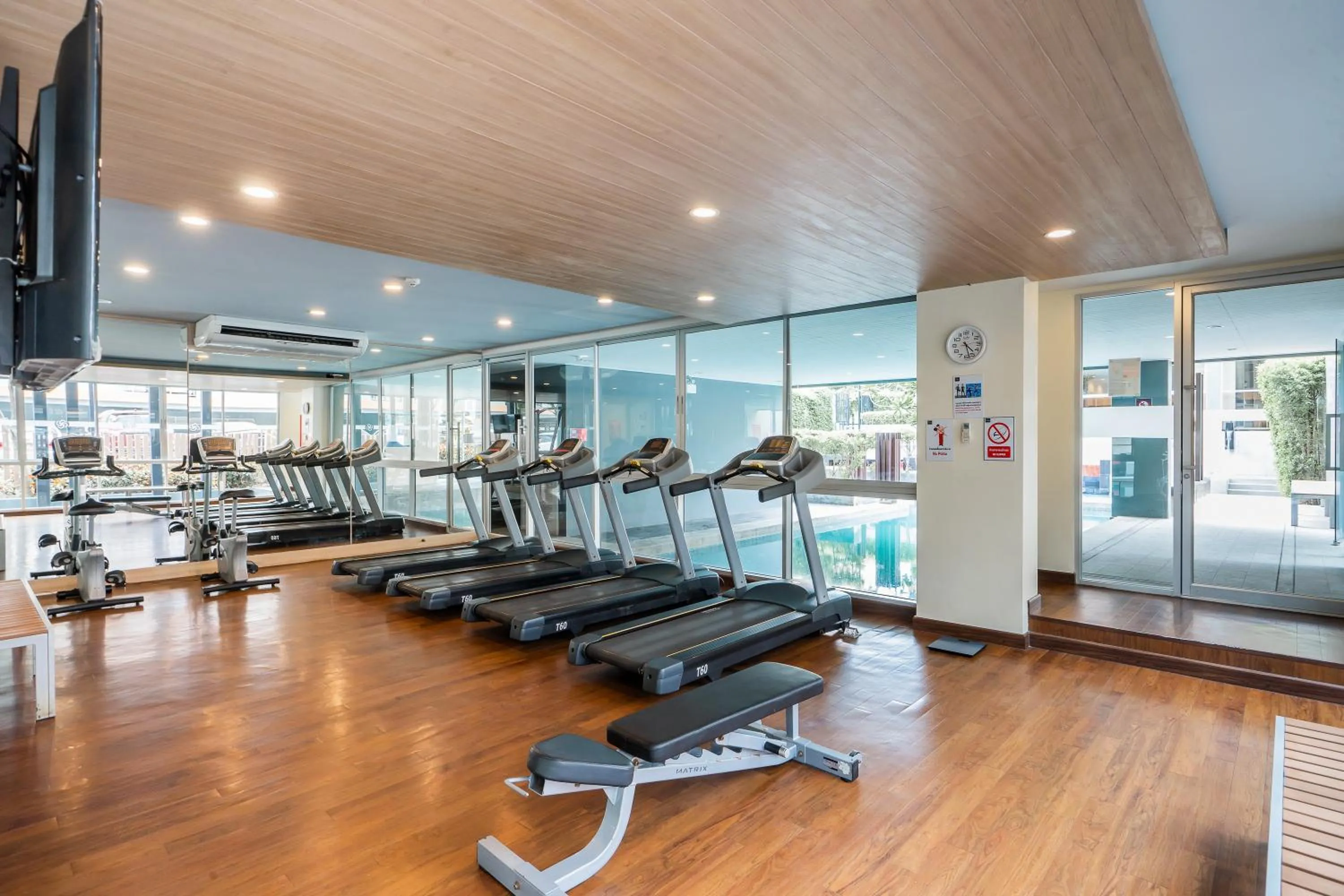 Fitness centre/facilities in The Grass Serviced Suites