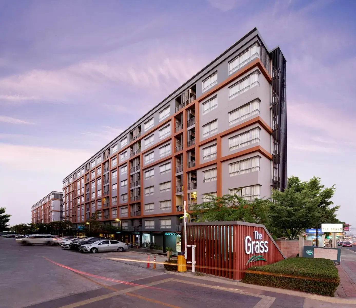 Property building in The Grass Serviced Suites Property building in The Grass Serviced Suites