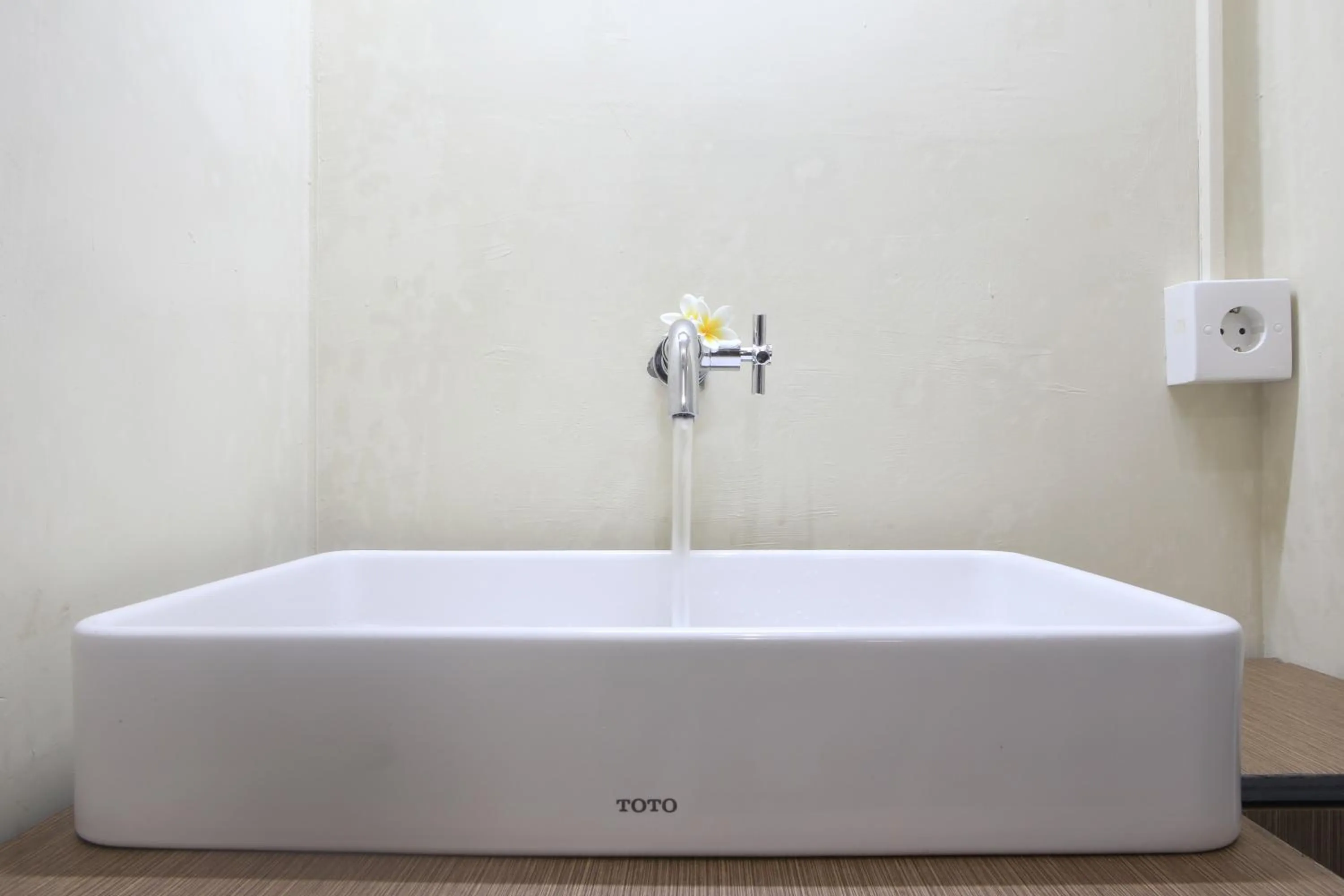 Bathroom in Aru House Ubud