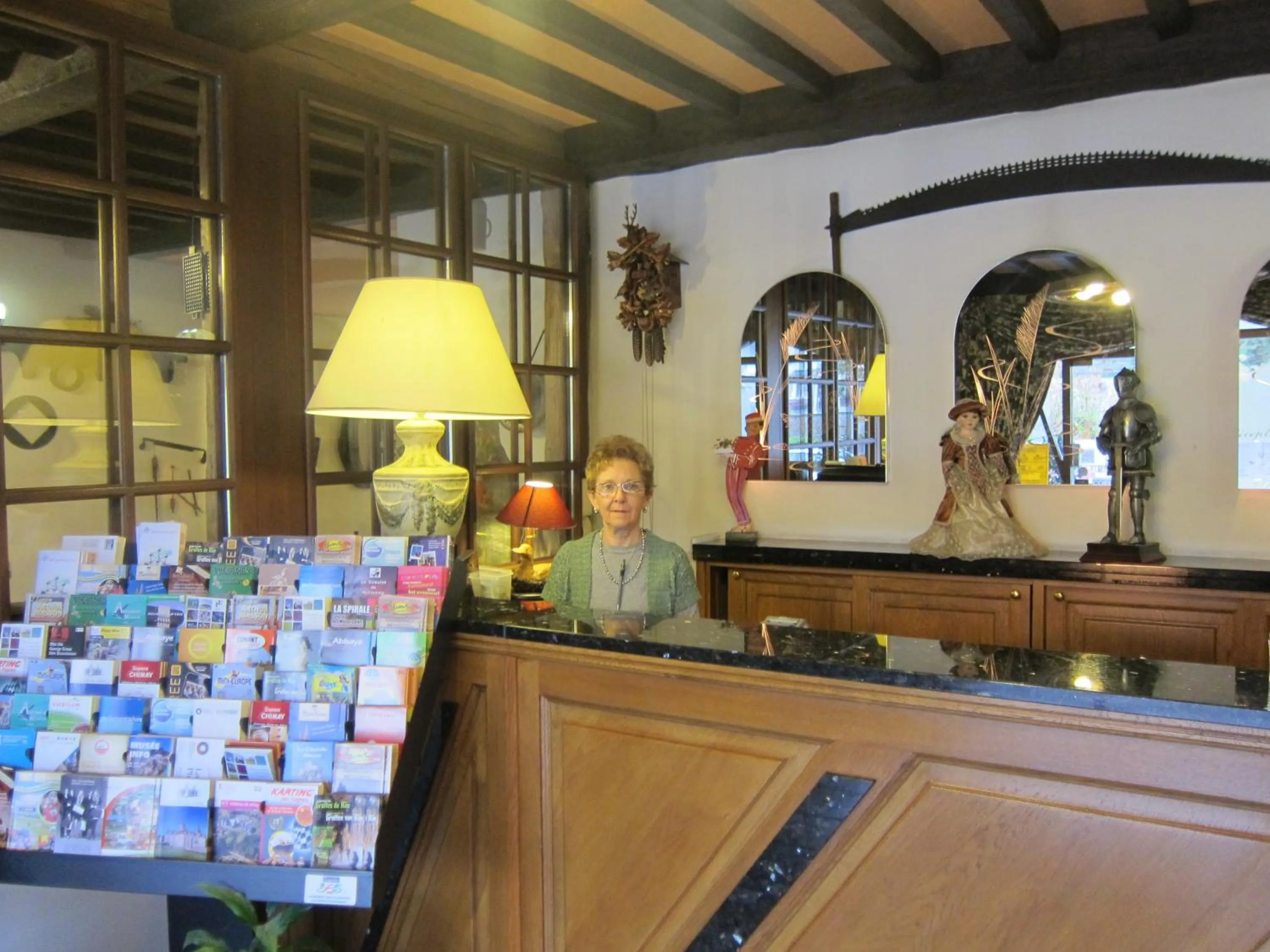 Lobby or reception in Auberge d'Alsace Hotel de France