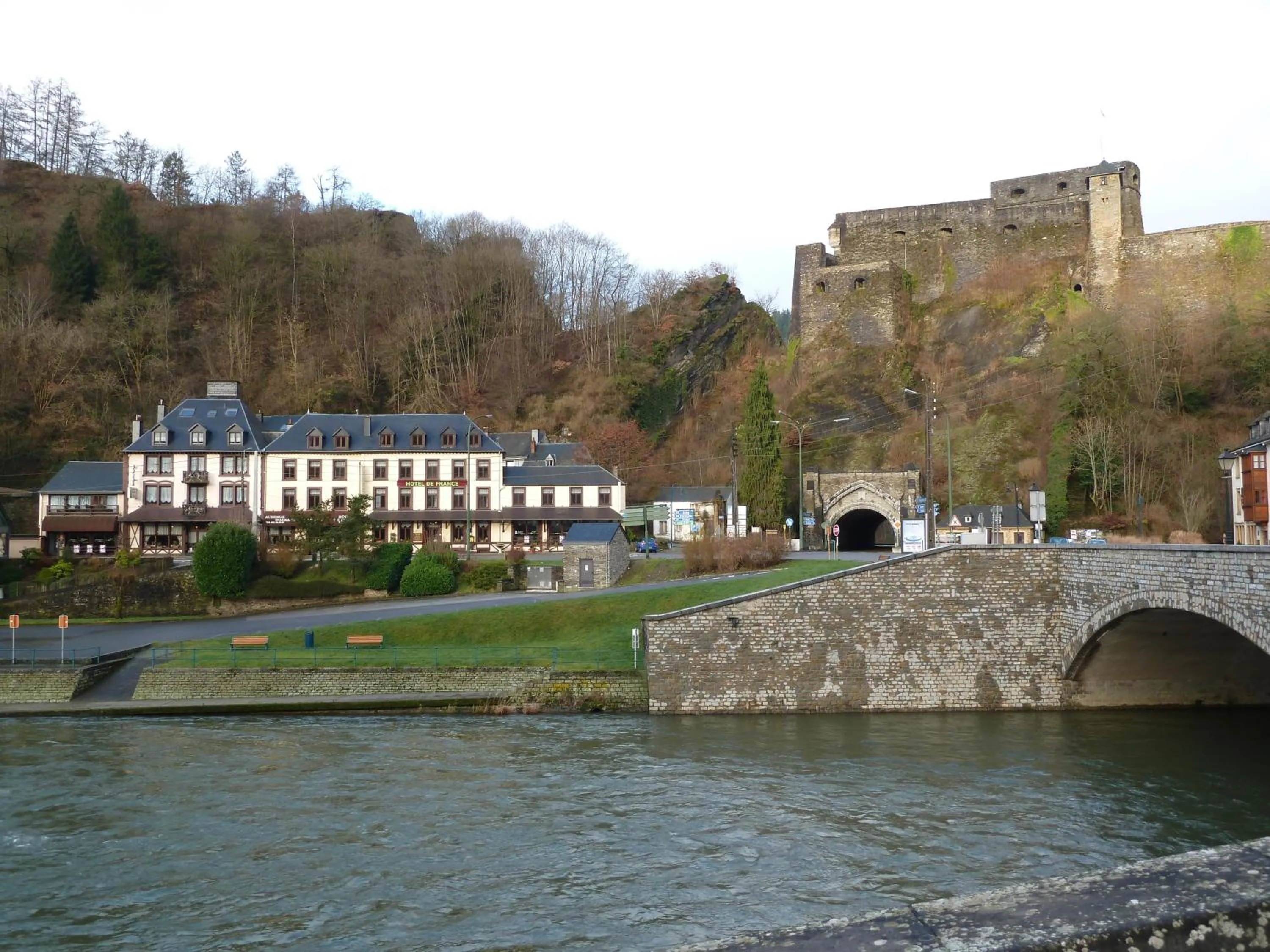 Facade/entrance in Auberge d'Alsace Hotel de France