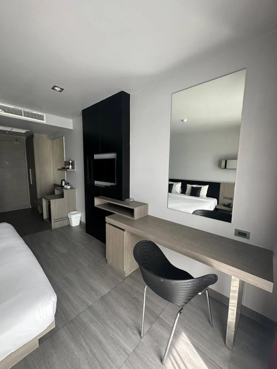 Photo of the whole room, Bed in At Patong Hotel - SHA Certified