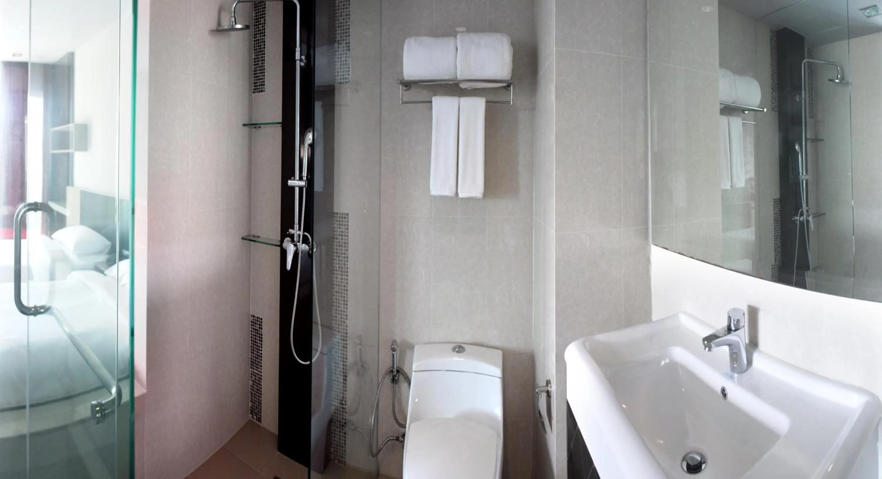 Shower in At Patong Hotel - SHA Certified
