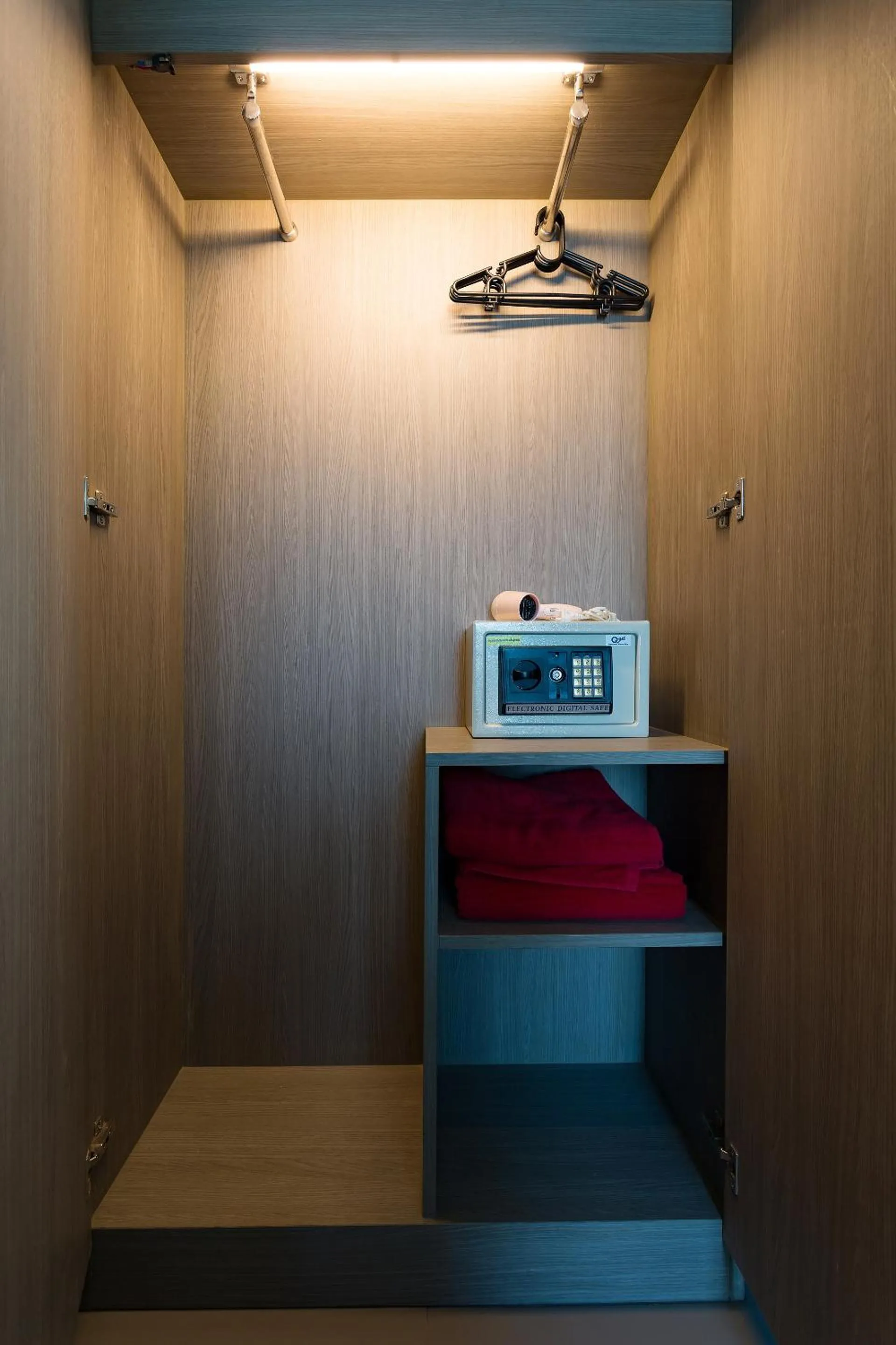 Area and facilities, TV/Entertainment Center in At Patong Hotel - SHA Certified