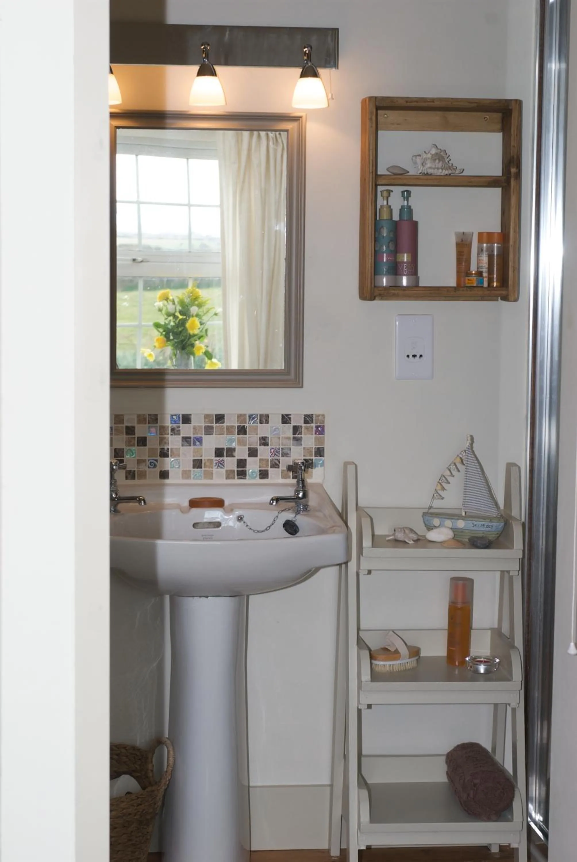 Bathroom in Llety Farm