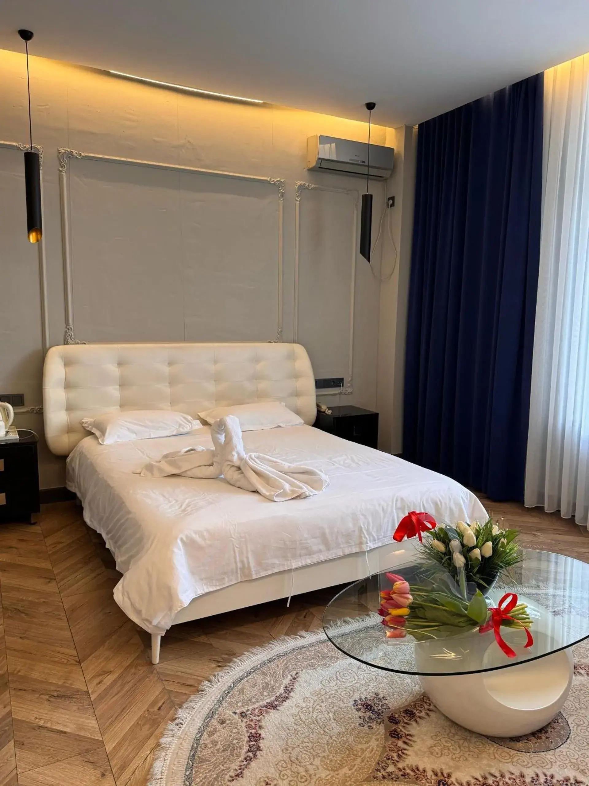 Deluxe King Room in Bugu Hotel Bishkek Deluxe King Room in Bugu Hotel Bishkek