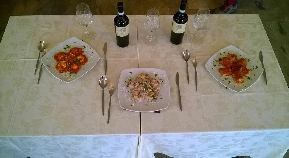 Restaurant/places to eat in Il Casale Del Mirto
