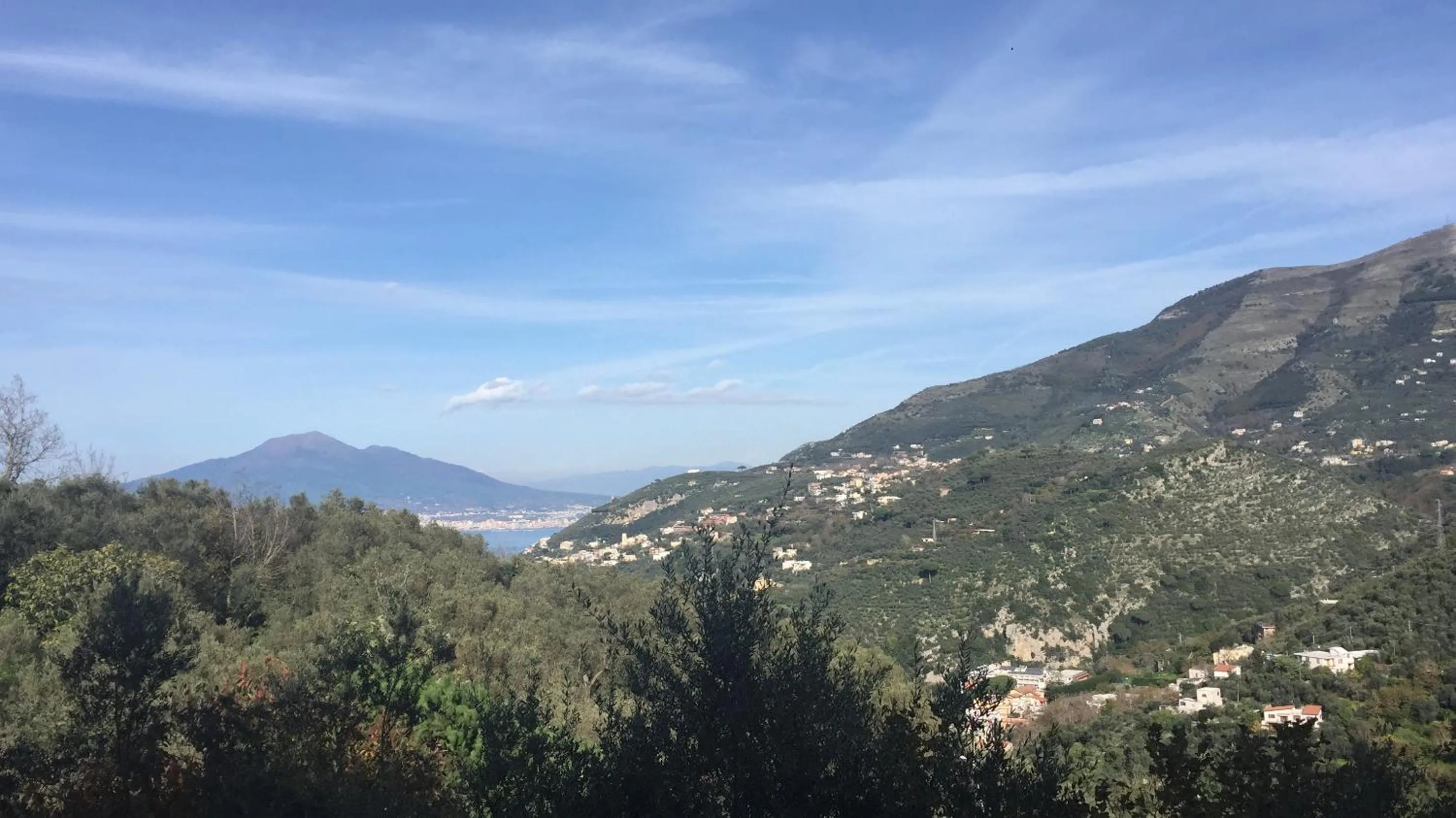 Property building in Il Casale Del Mirto