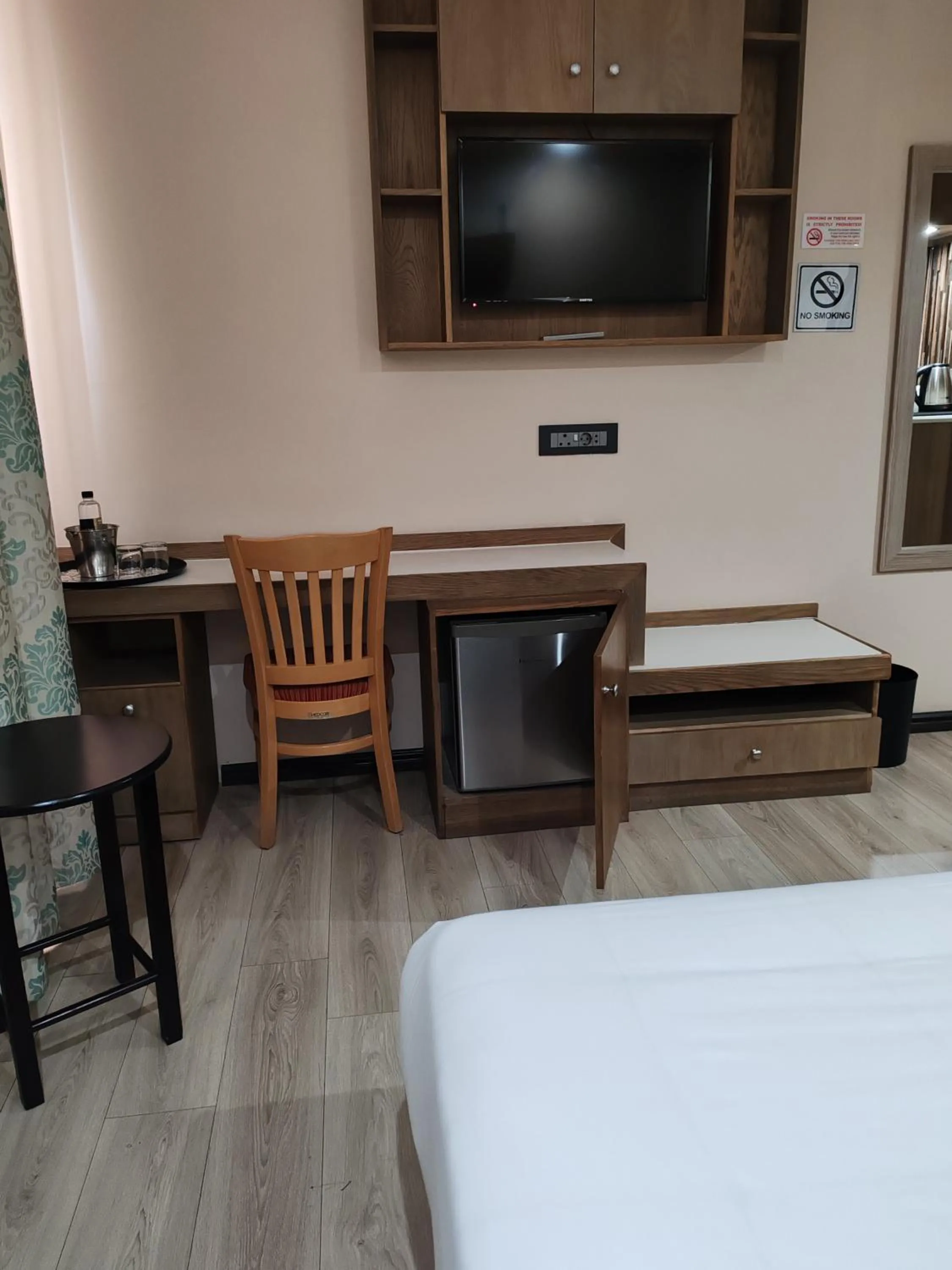 Bed in Regal Inn Umhlanga Gateway