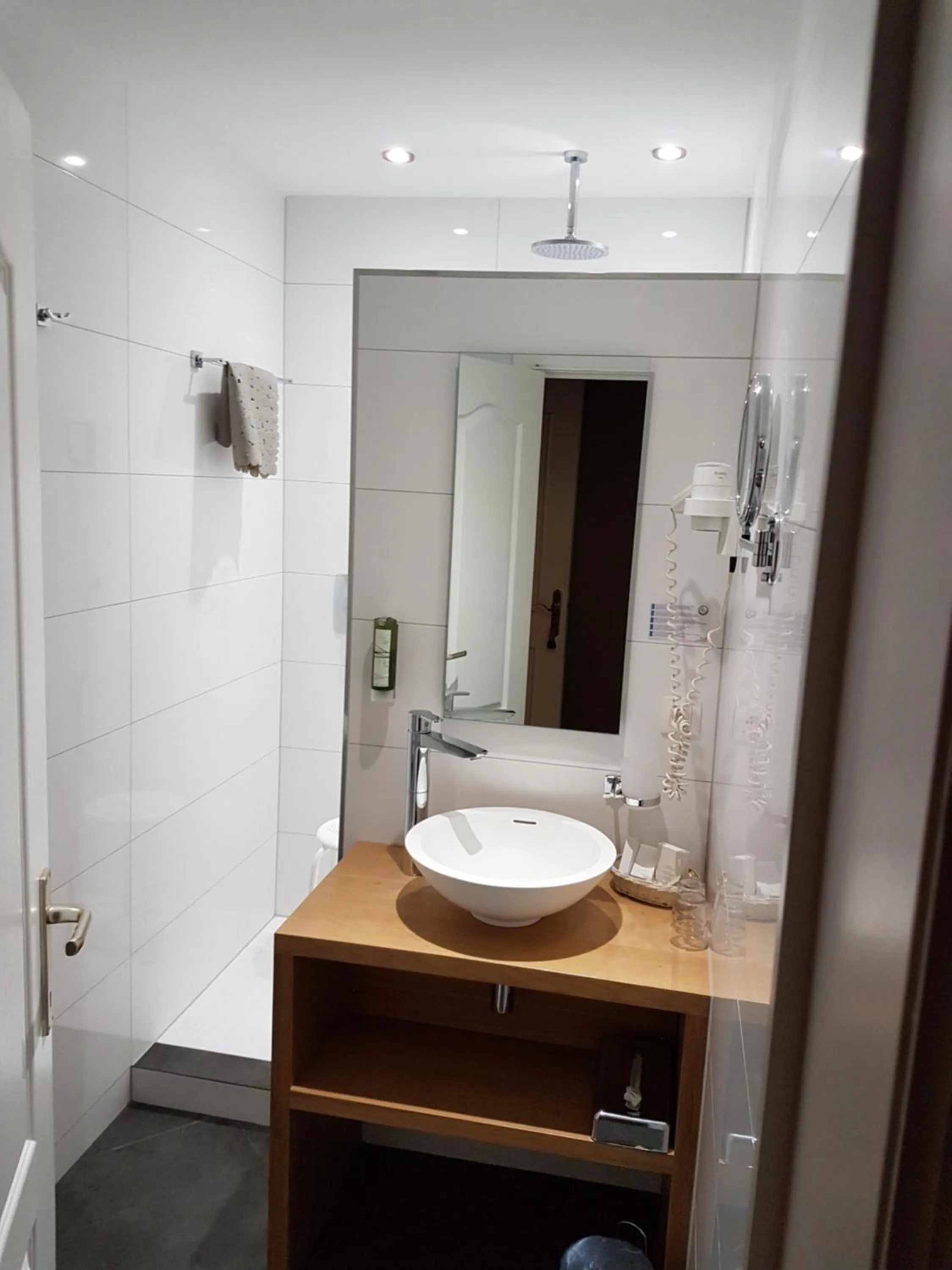 Animals in Hotel La Ferronniere