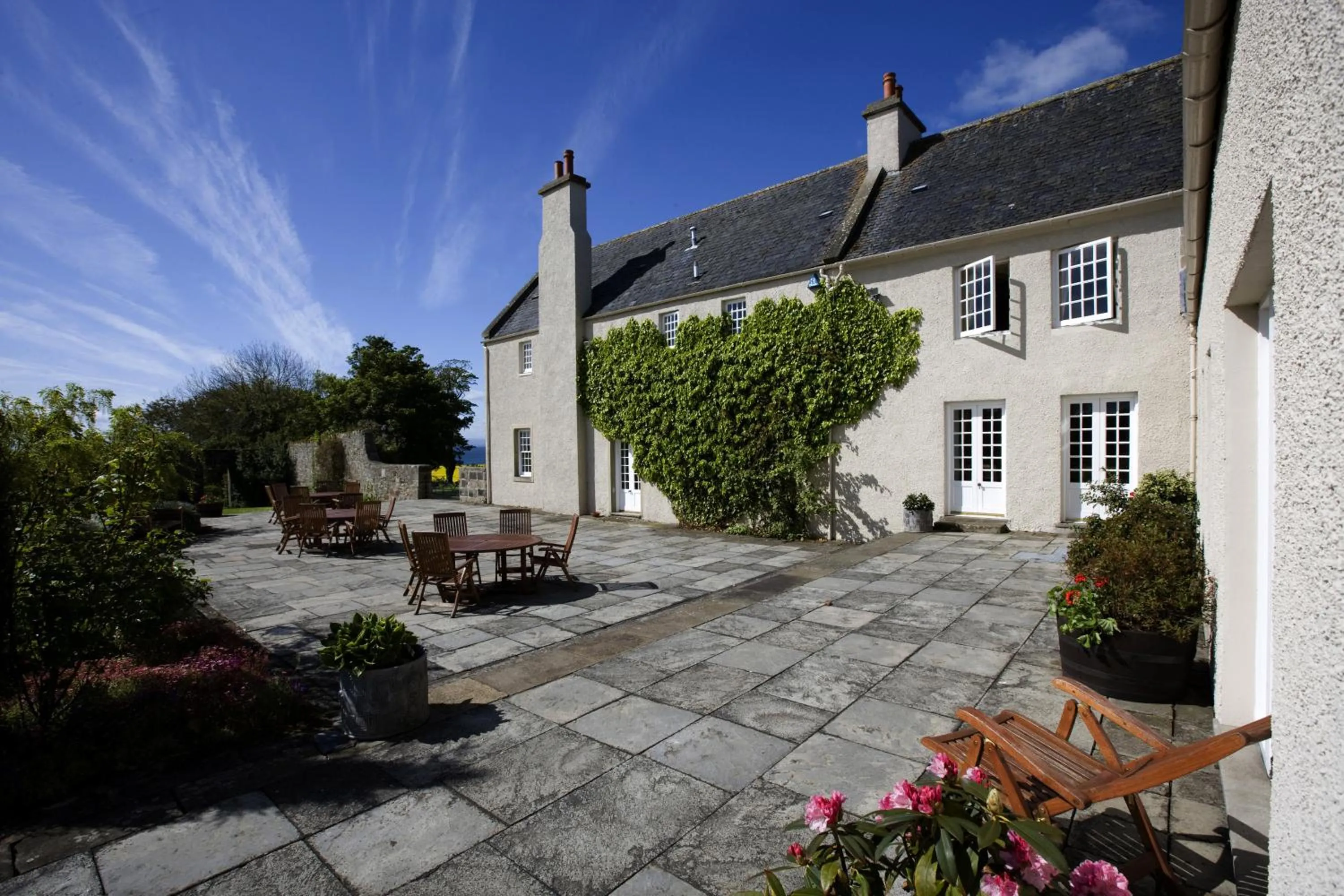 Patio in The Glenmorangie House