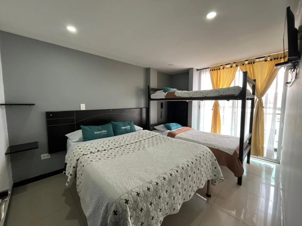 Photo of the whole room, Bed in Ayenda Balcon Real