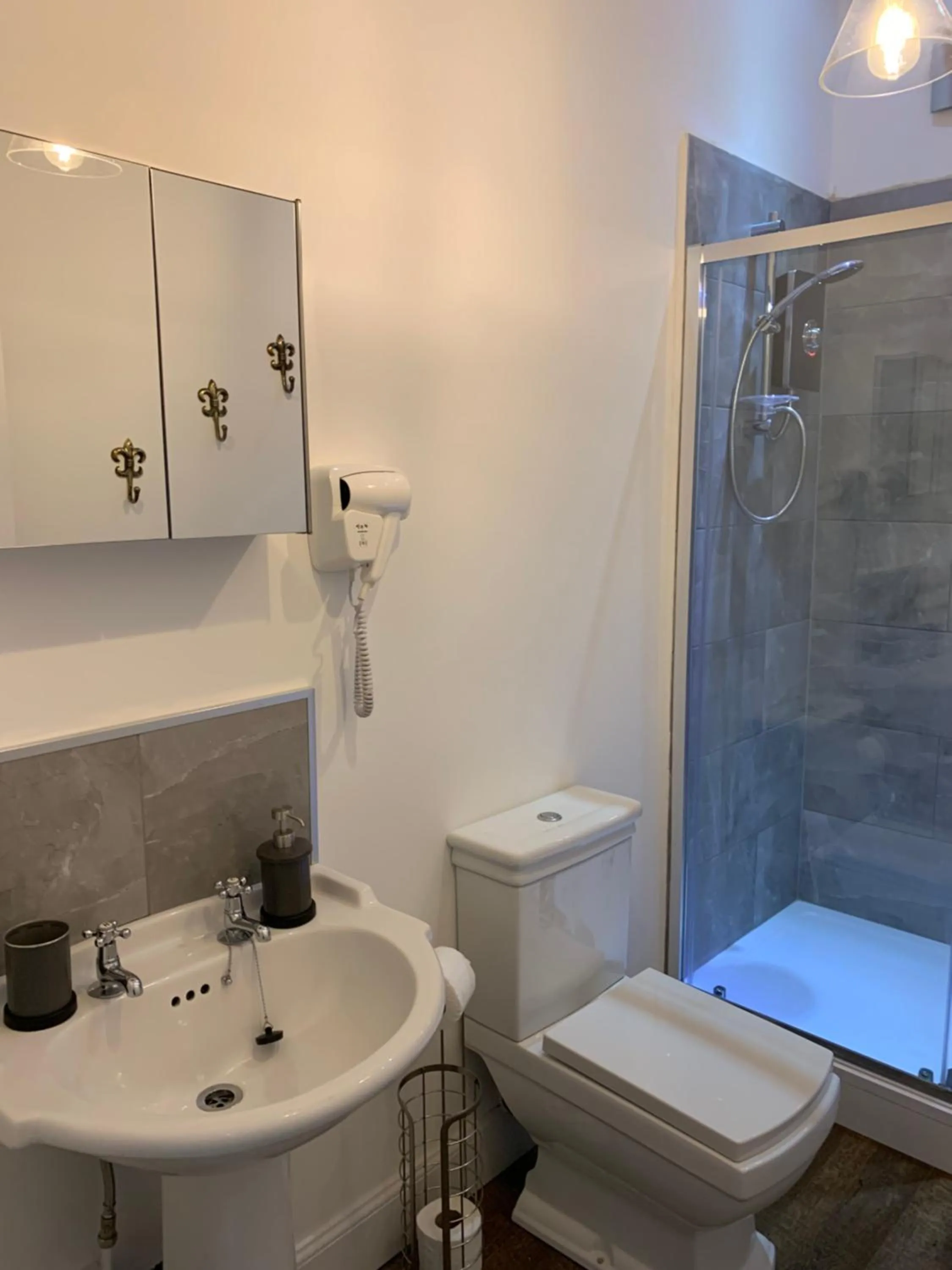 Bathroom in Royal Mile Suites by the Castle