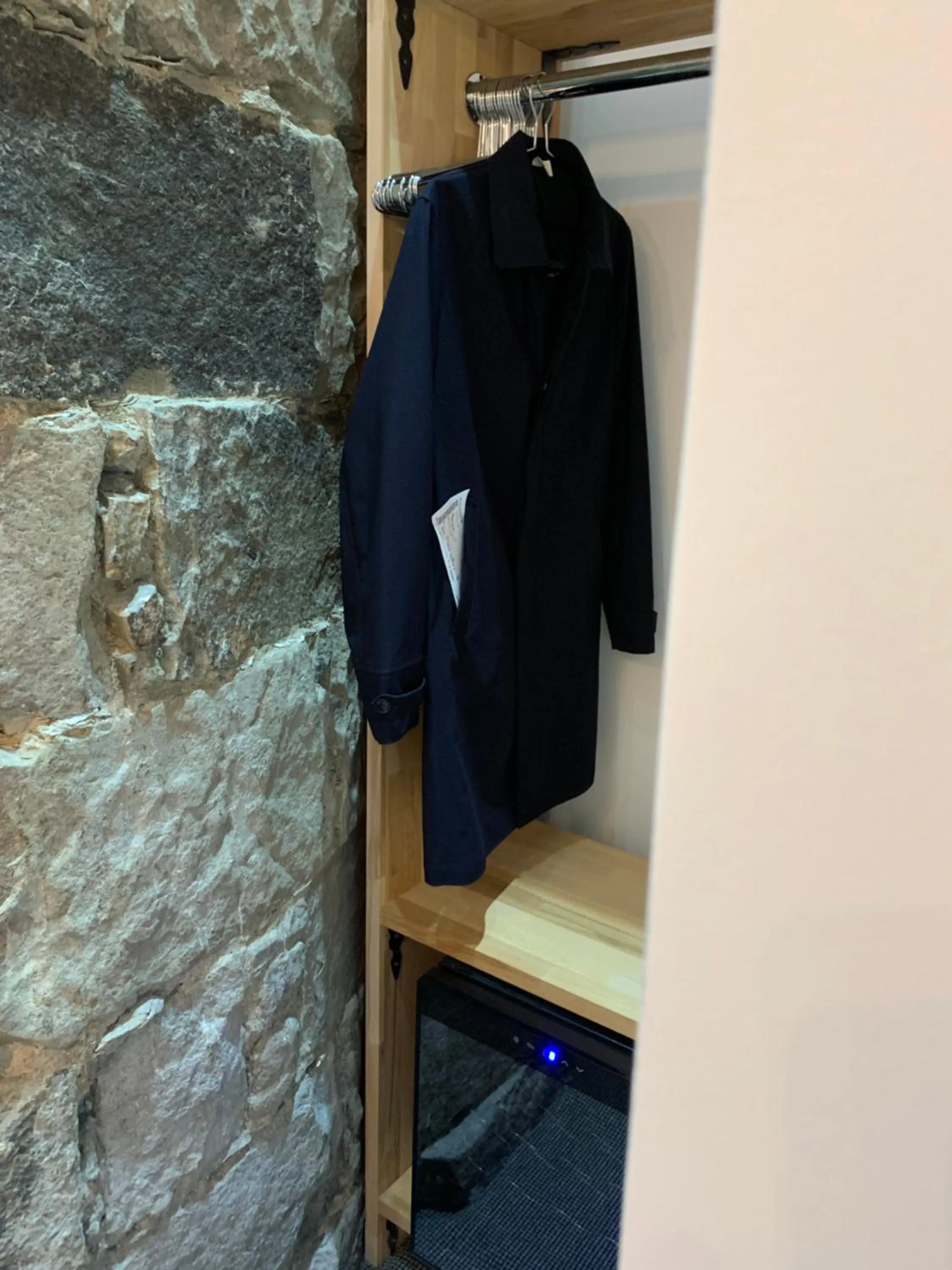 wardrobe in Royal Mile Suites by the Castle