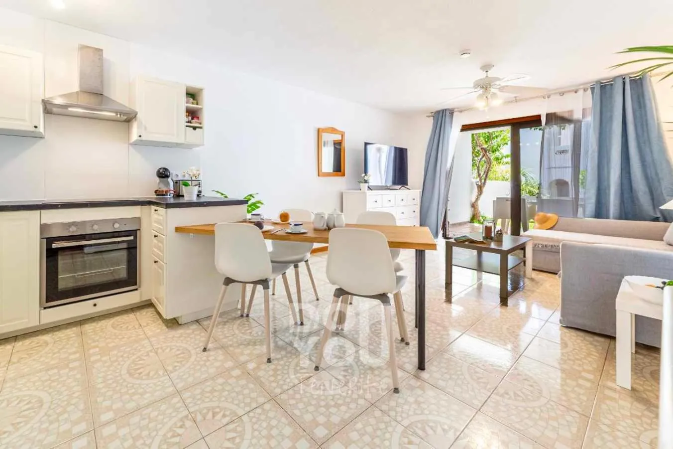 TV and multimedia in Apartment Fairways Club