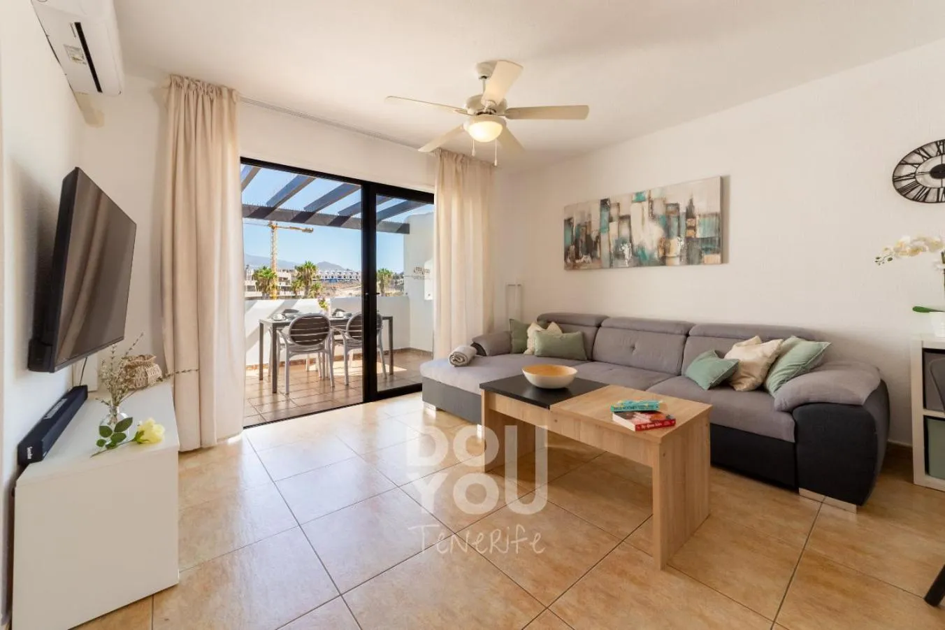 TV and multimedia in Apartment Fairways Club