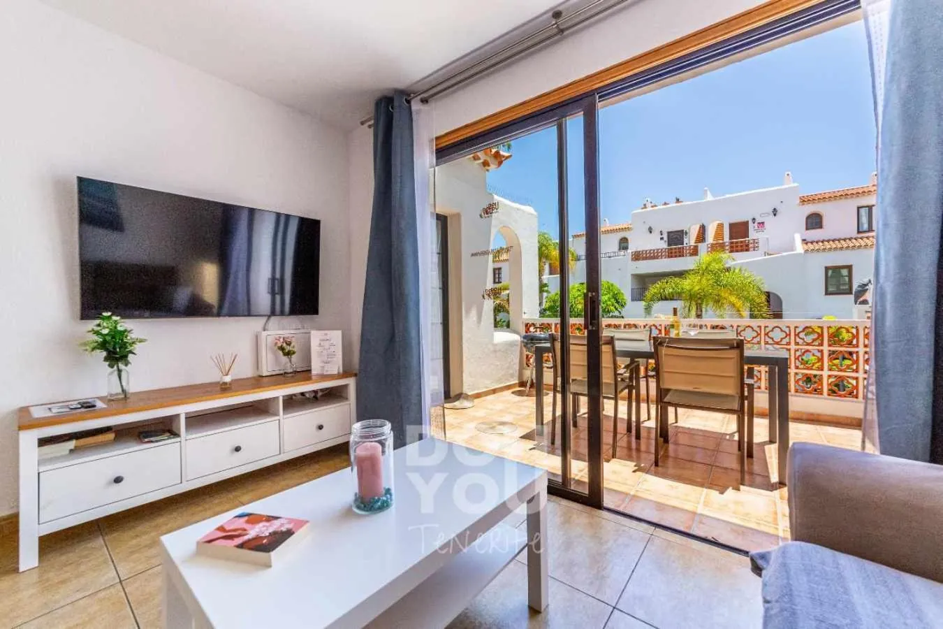 Day in Apartment Fairways Club