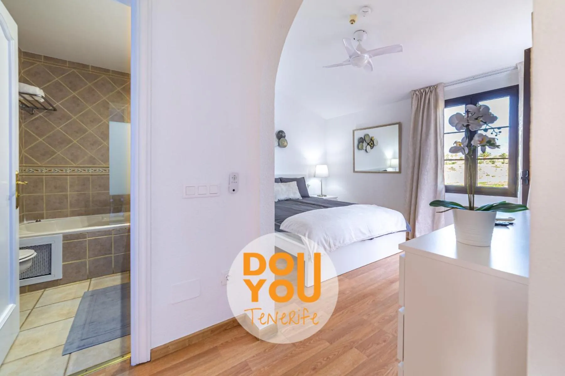 Bed in Apartment Fairways Club