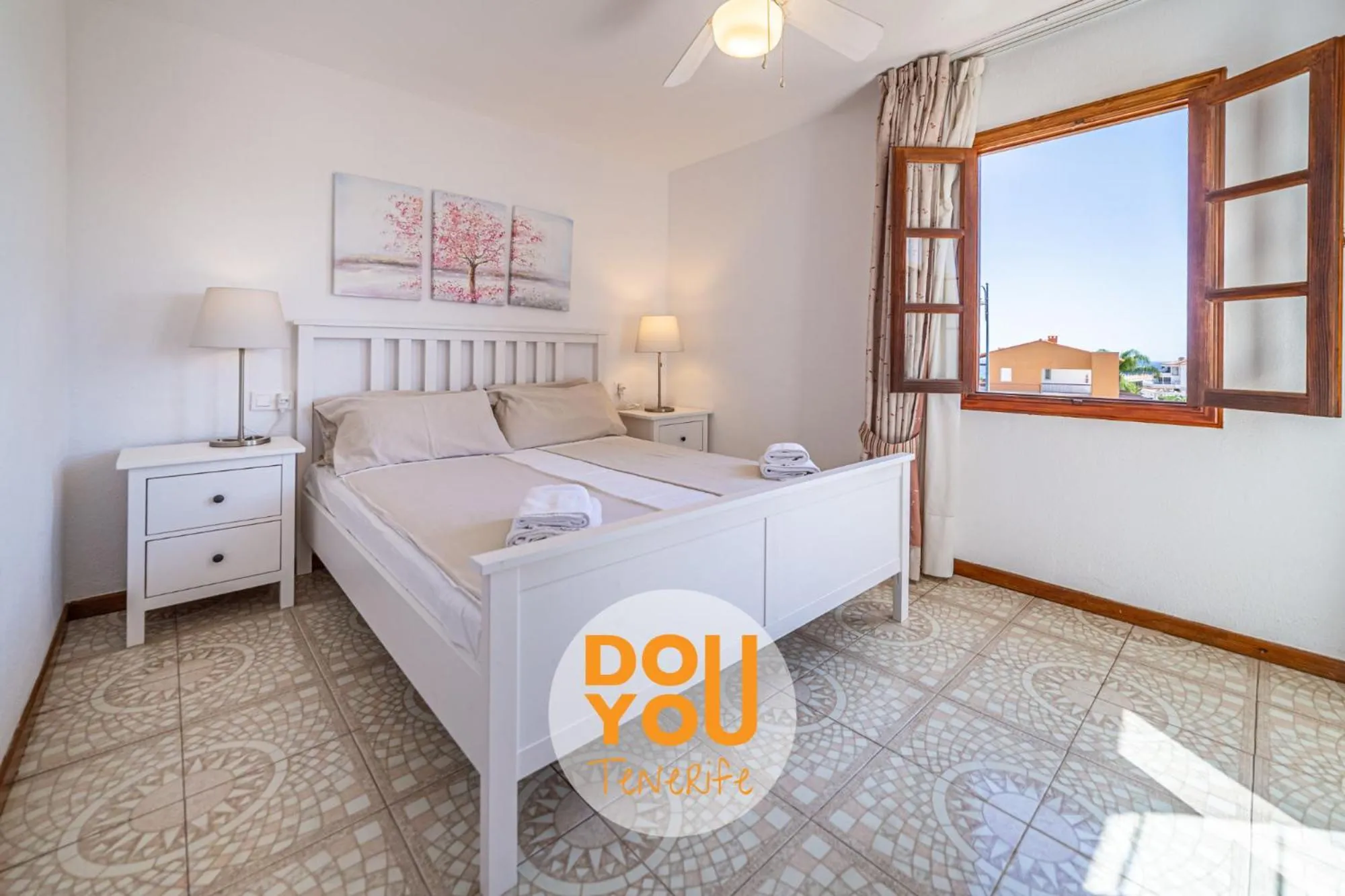 Bedroom, Bed in Apartment Fairways Club