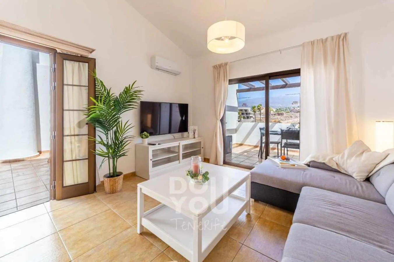 TV and multimedia in Apartment Fairways Club