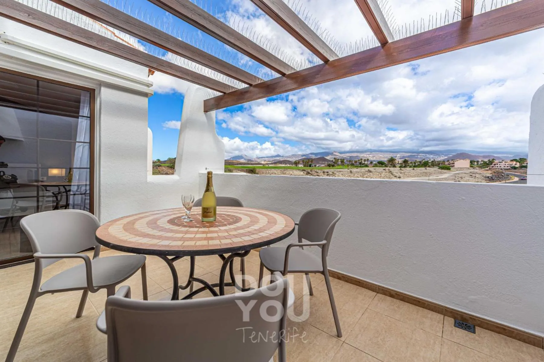 Day in Apartment Fairways Club