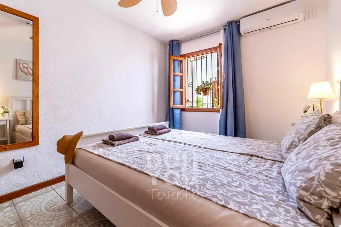 Bed in Apartment Fairways Club