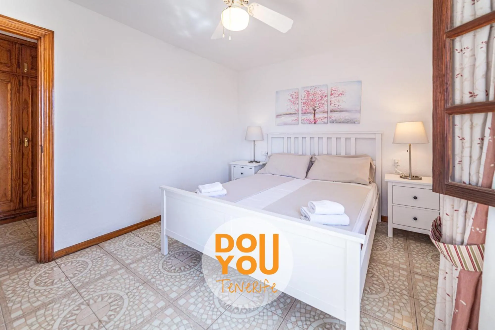 Bedroom, Bed in Apartment Fairways Club