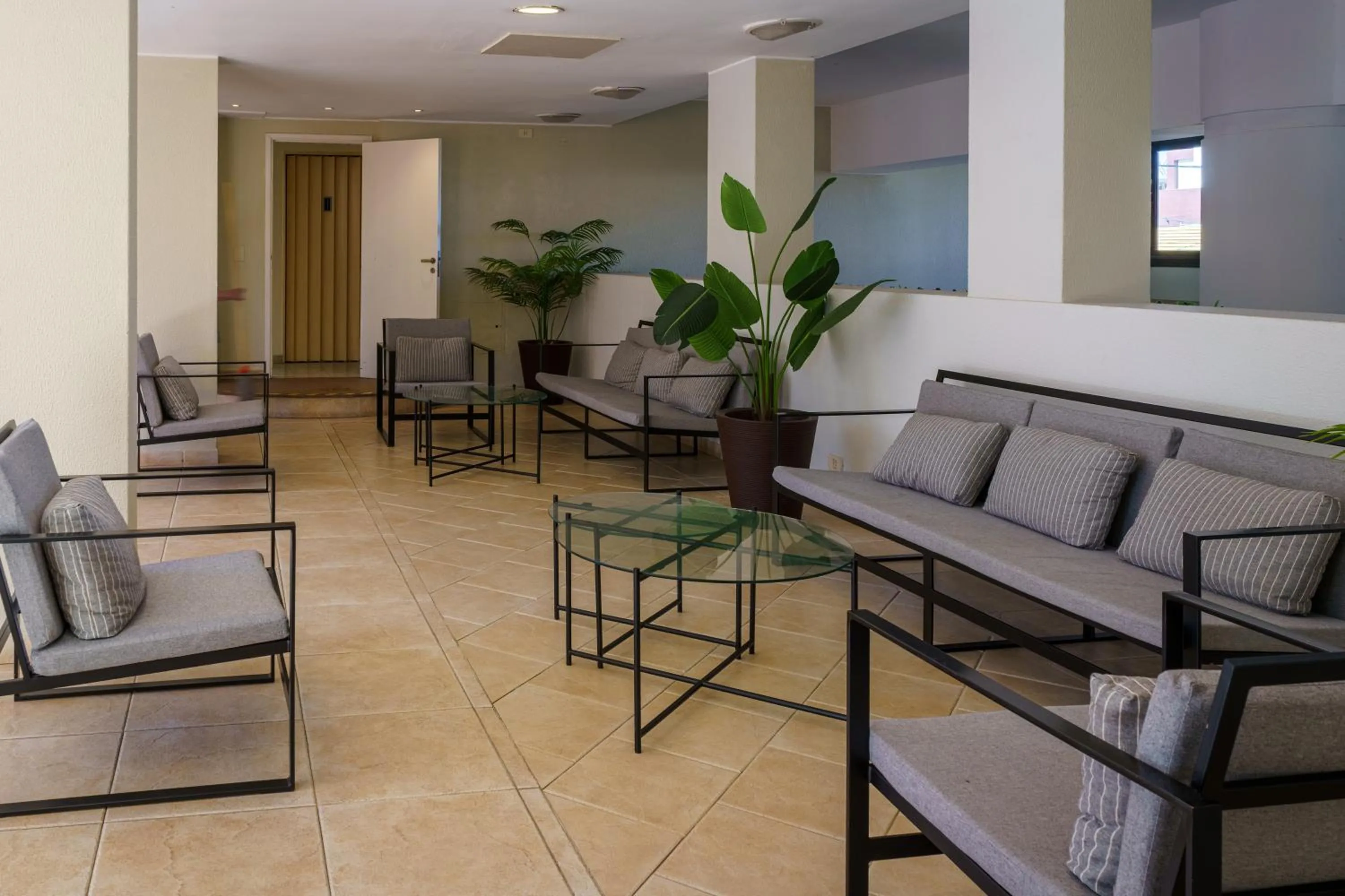 Living room in Hostal del Sol