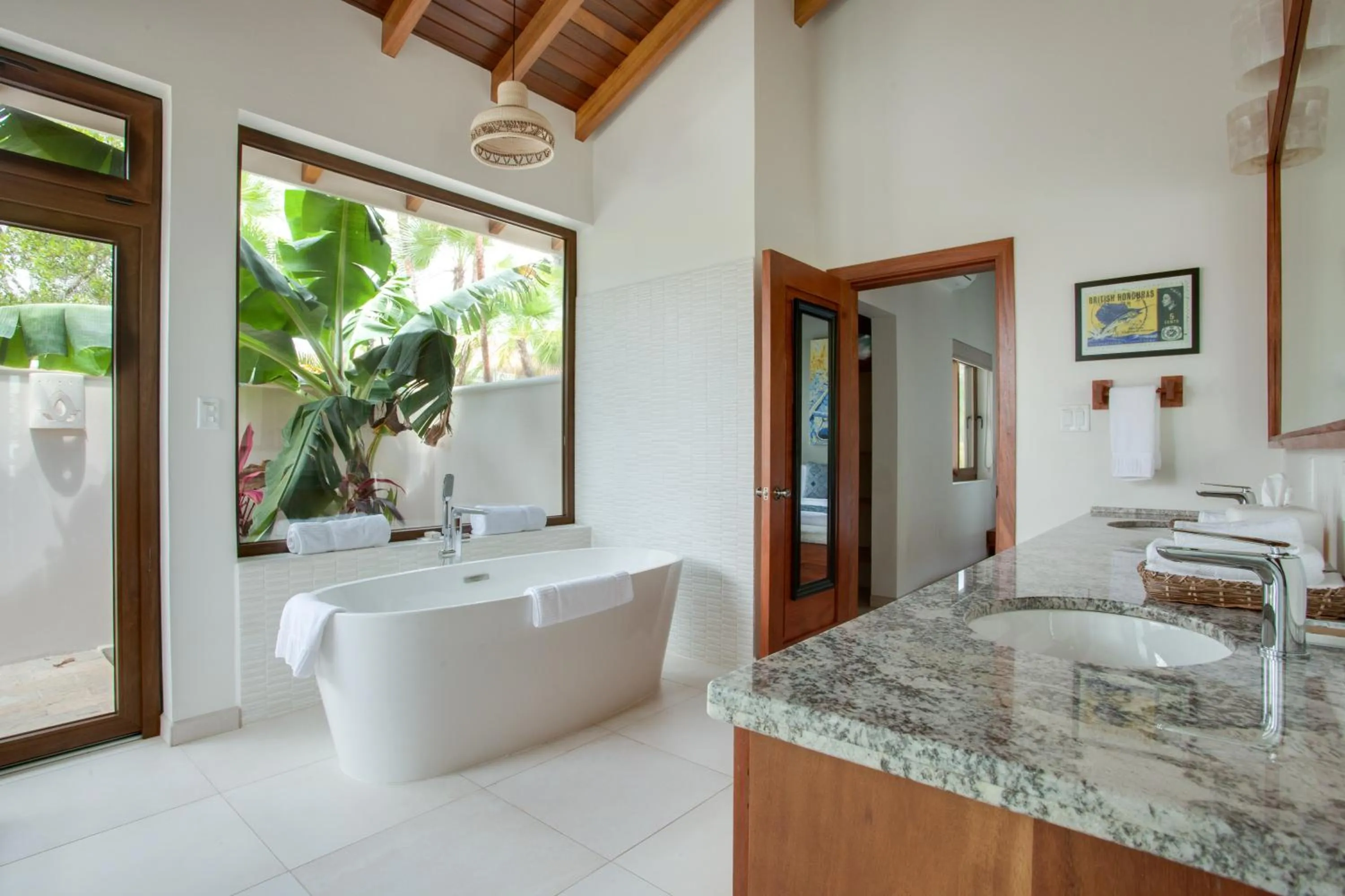 Bathroom in Naïa Resort and Spa