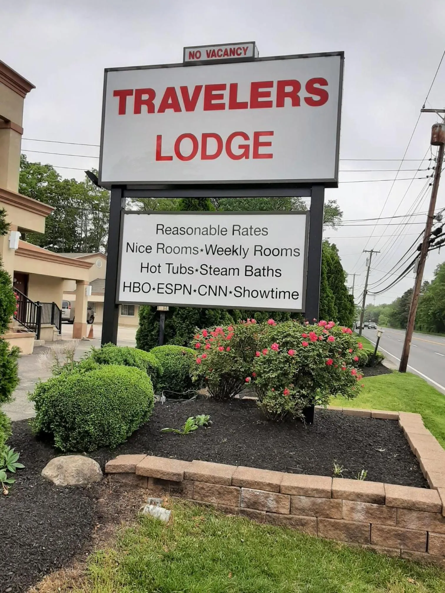 Property building in Travelers Lodge