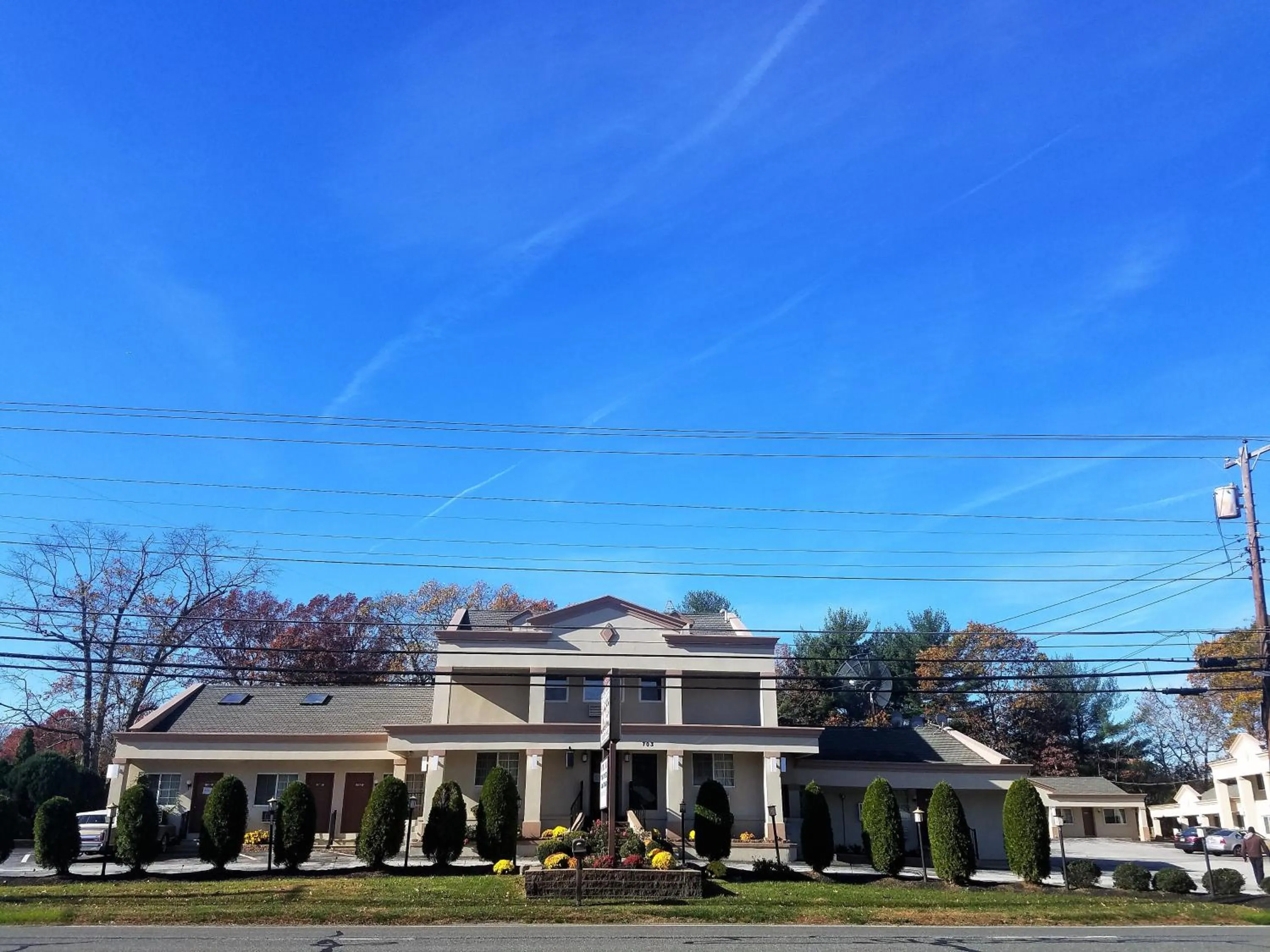 Property building in Travelers Lodge