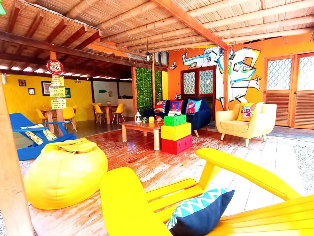 Casa Naranja