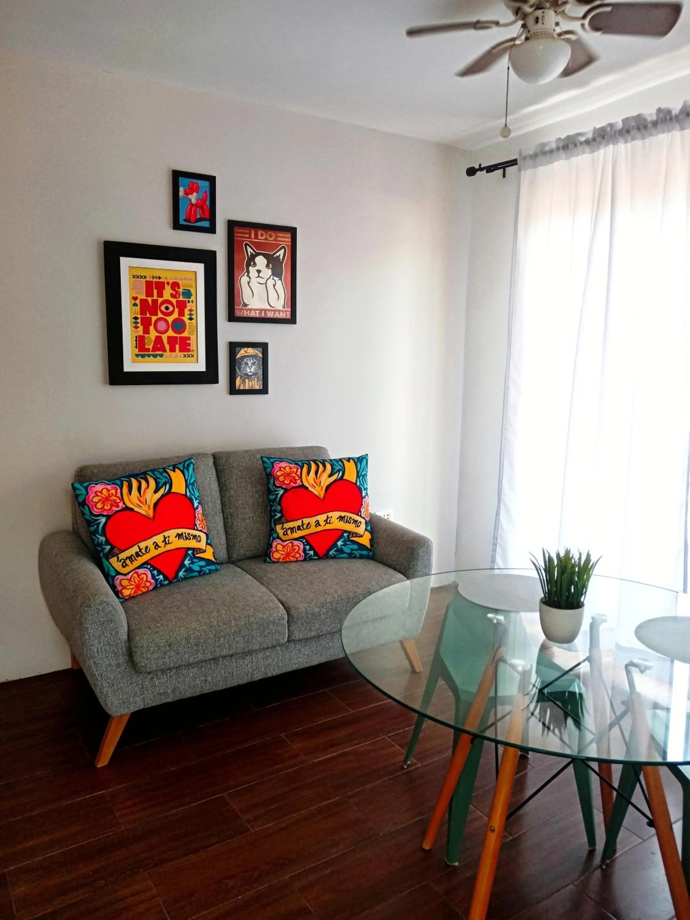 Casa Naranja