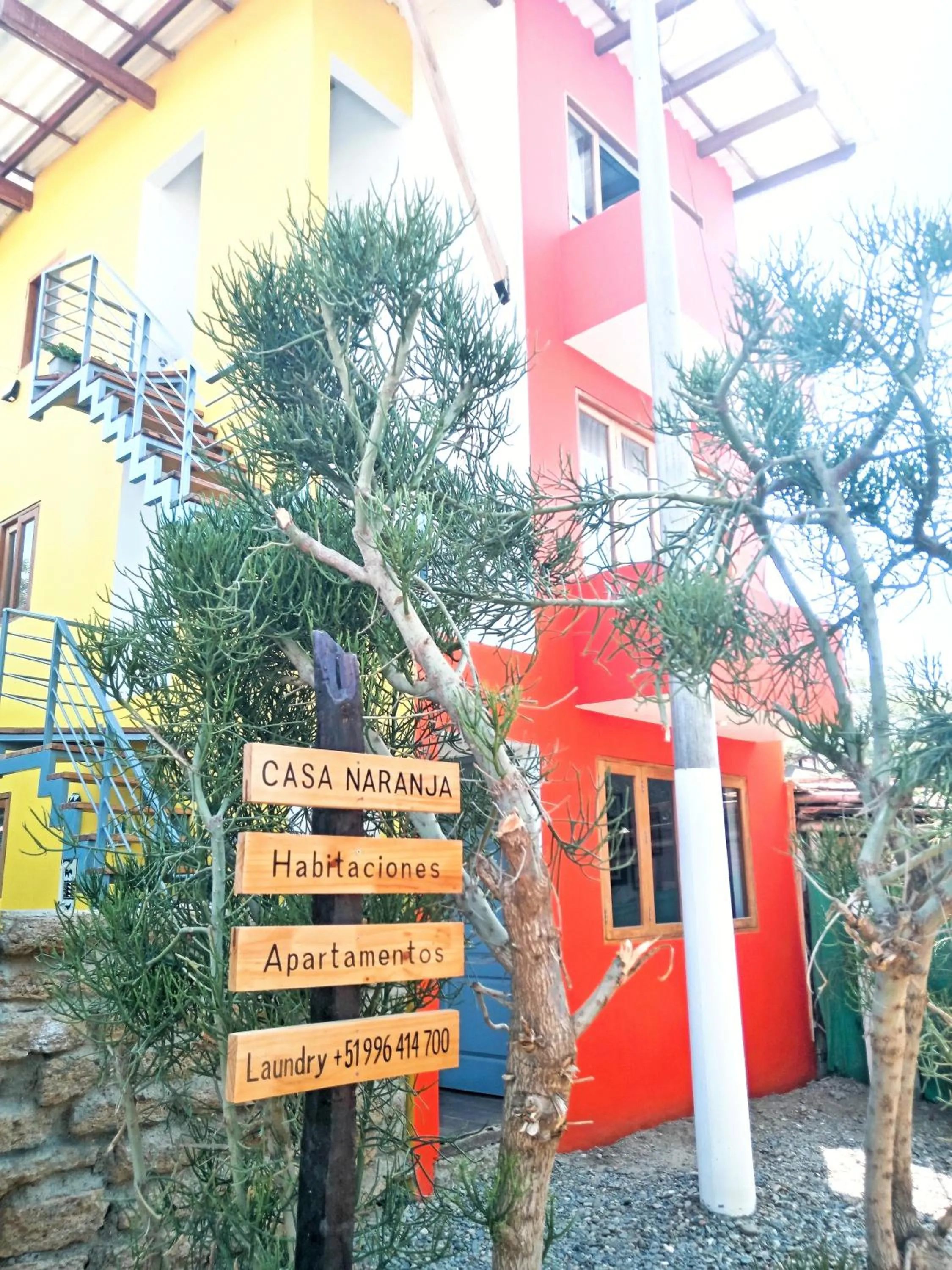 Casa Naranja