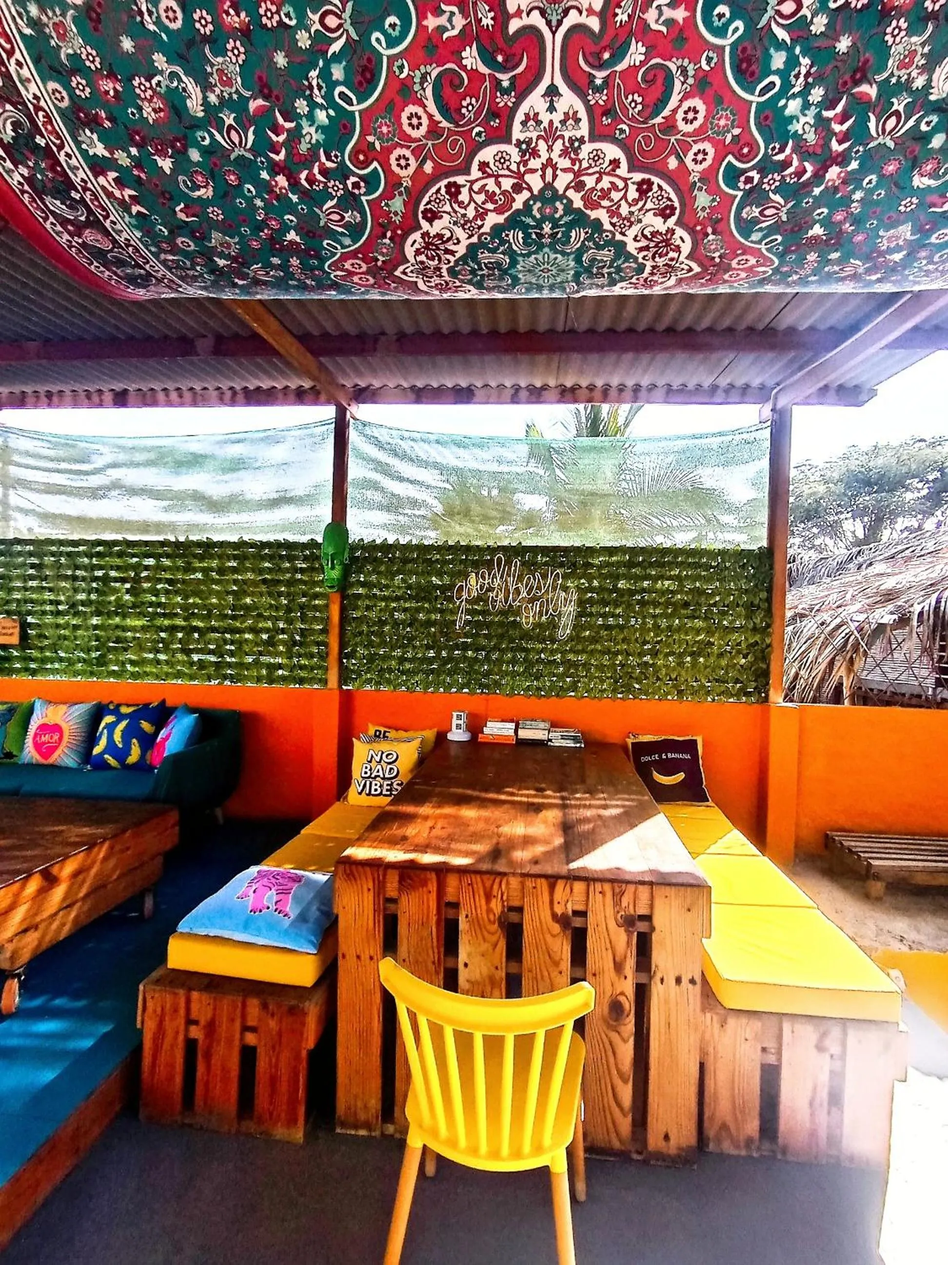 Casa Naranja