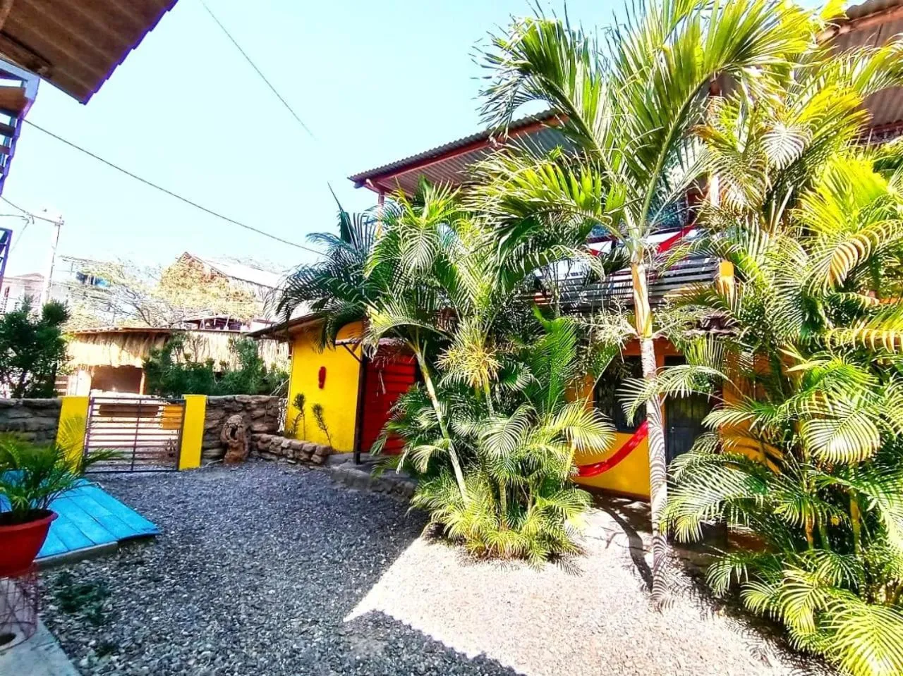 Casa Naranja