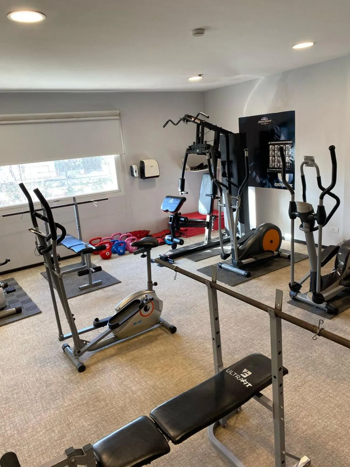 Fitness centre/facilities in Howard Johnson Plaza Villa Carlos Paz