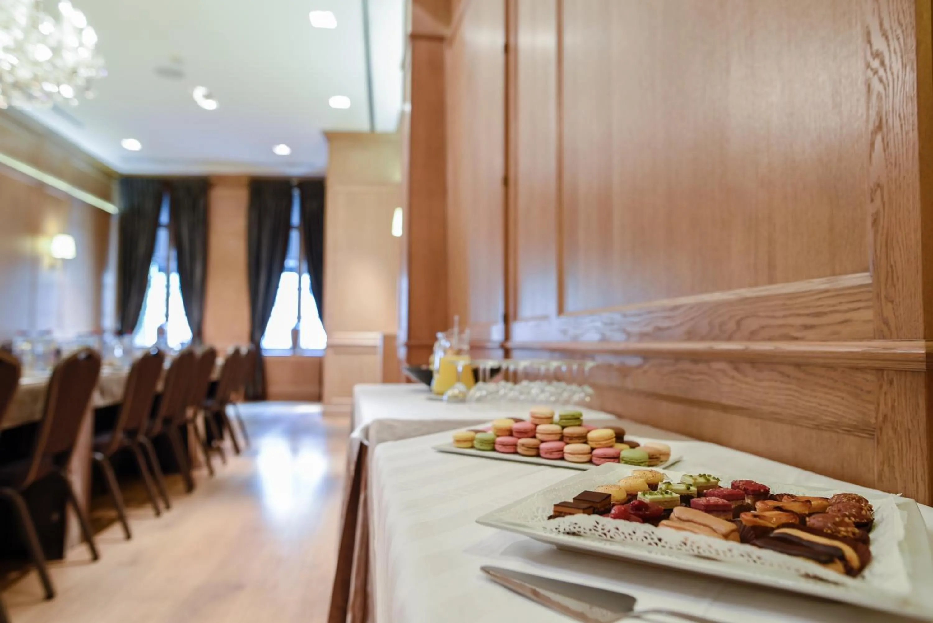 Meeting/conference room in Hotel le Dixseptieme