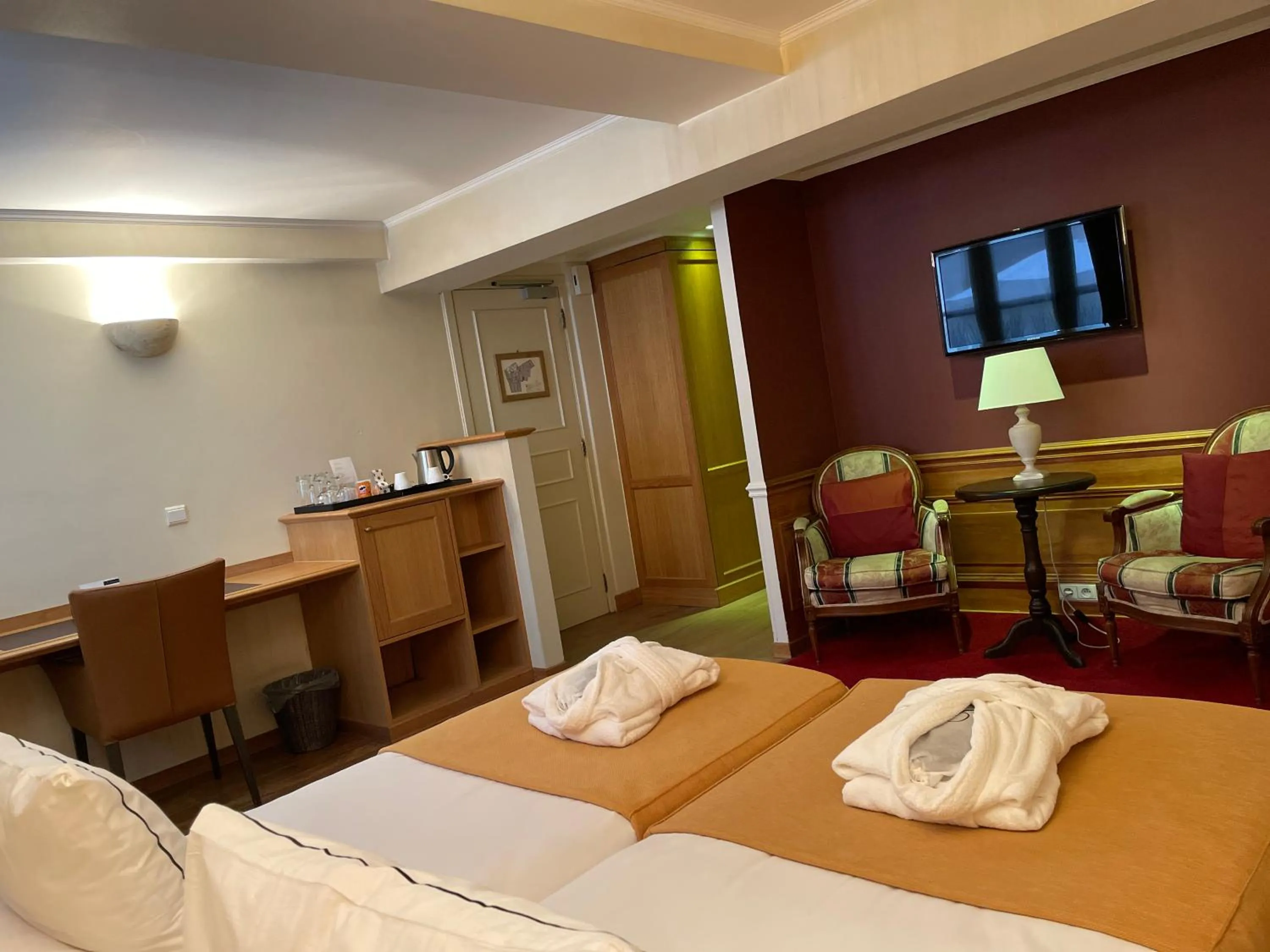 Bedroom, Bed in Hotel le Dixseptieme