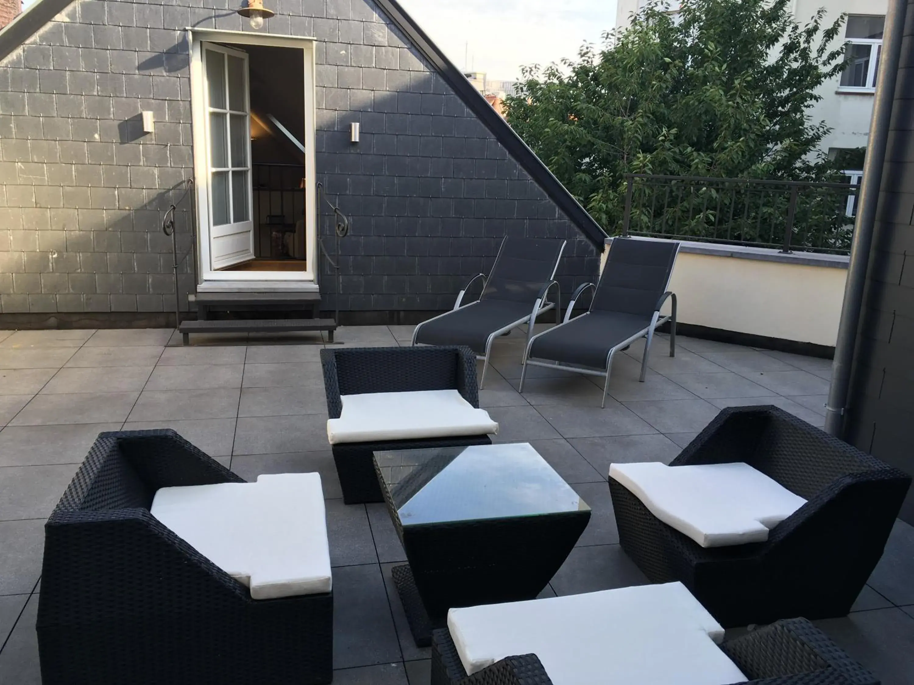 Suite with Hot Tub in Hotel le Dixseptieme Suite with Hot Tub in Hotel le Dixseptieme