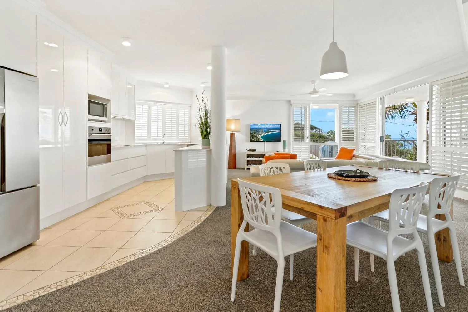Kitchen or kitchenette in Sun, sand, and surf, Sunrise Beach