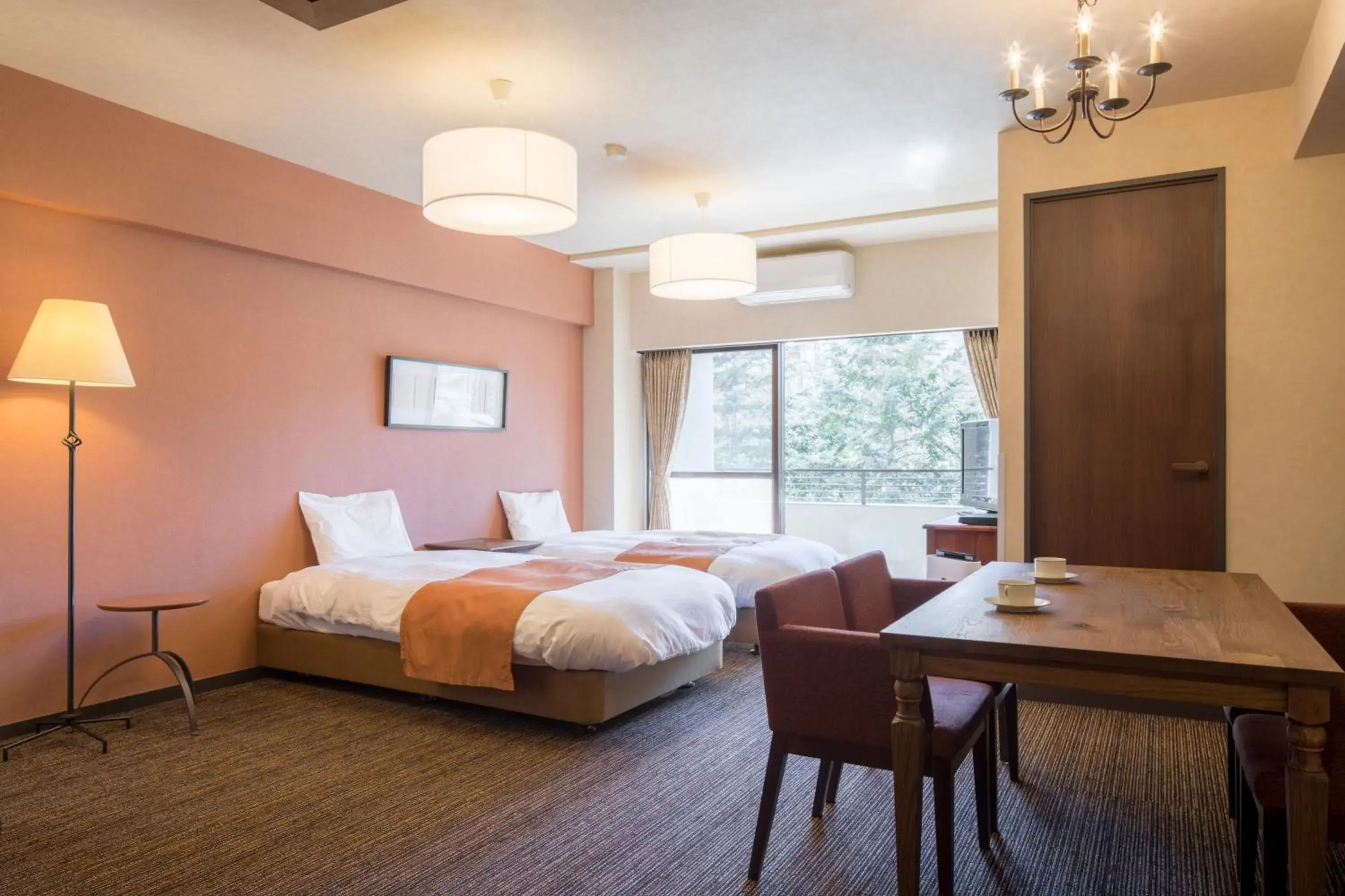 Photo of the whole room, Bed in Sundance Resort Kawaguchiko Photo of the whole room, Bed in Sundance Resort Kawaguchiko