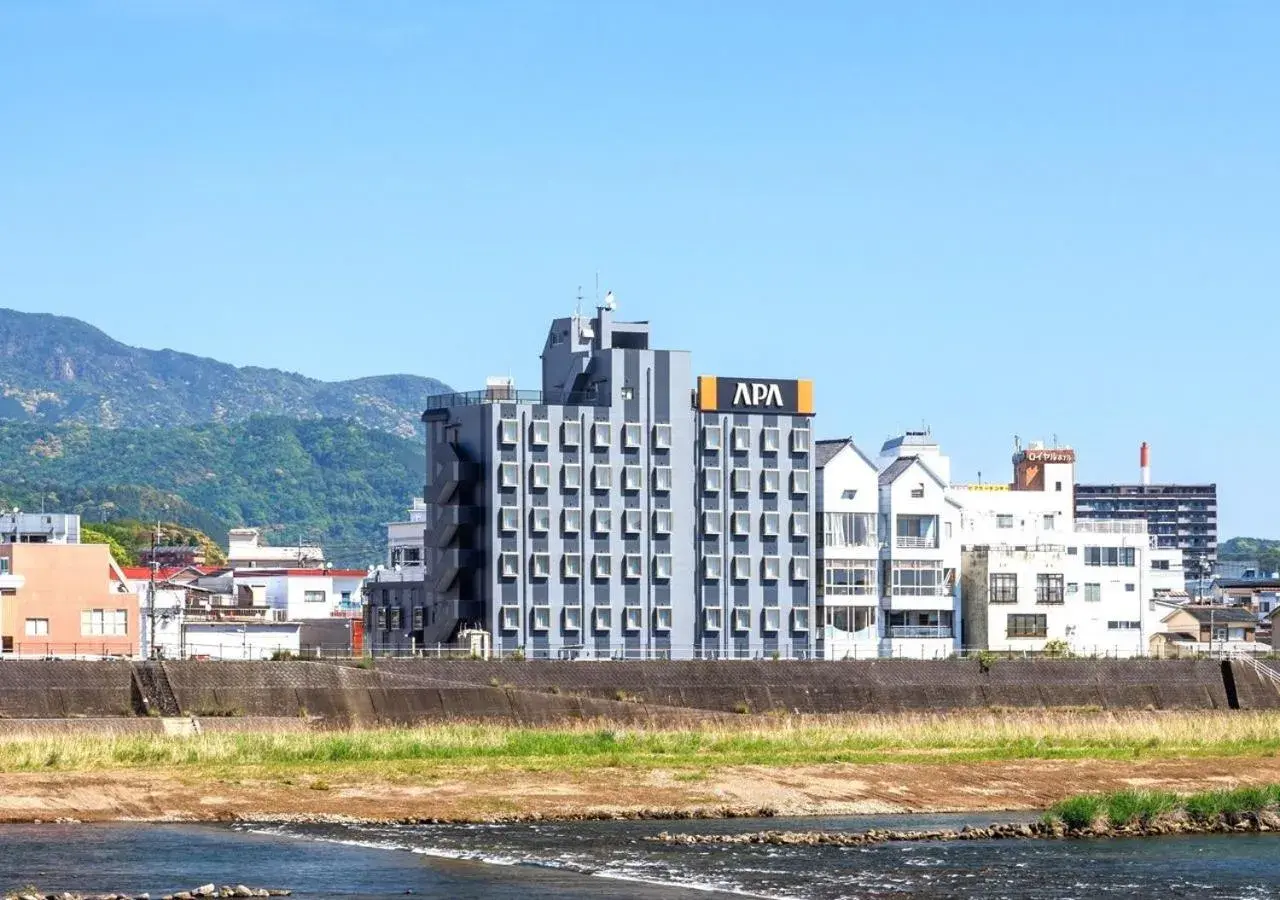 Property building in APA Hotel Miyazaki Nobeoka Chuo Property building in APA Hotel Miyazaki Nobeoka Chuo