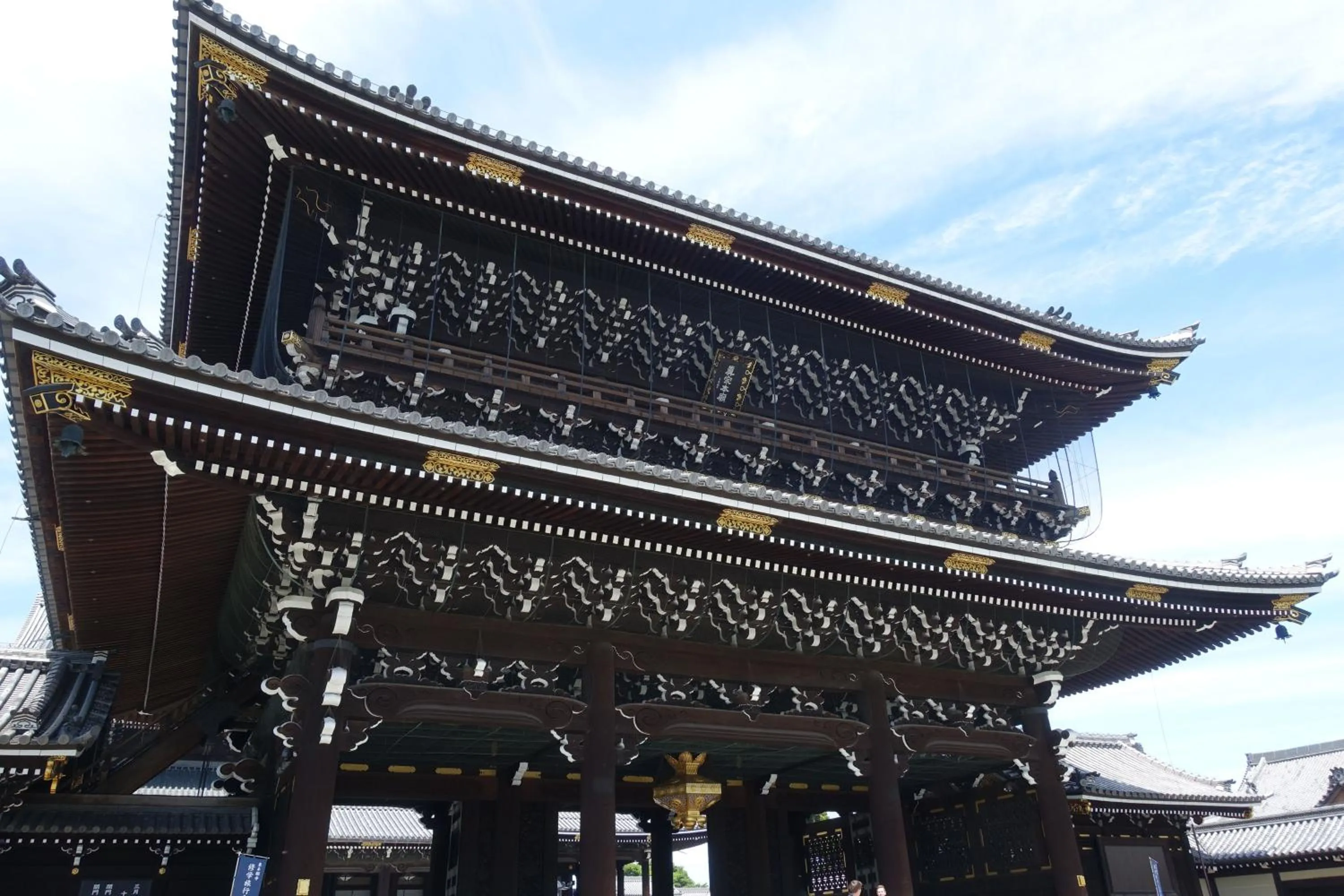 Nearby landmark in RESI STAY Tomaroka Mongakucho
