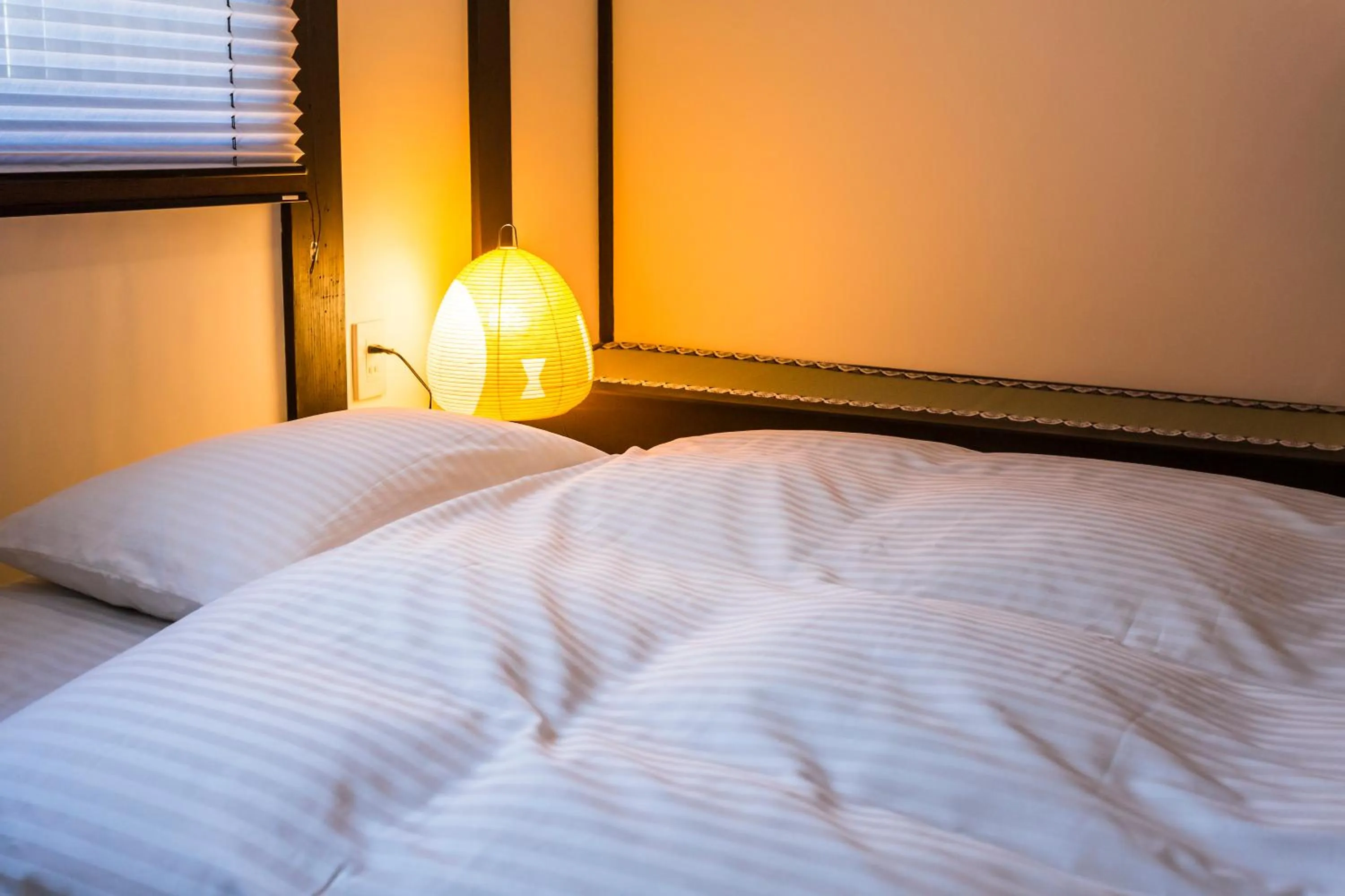 Photo of the whole room, Bed in RESI STAY Tomaroka Mongakucho