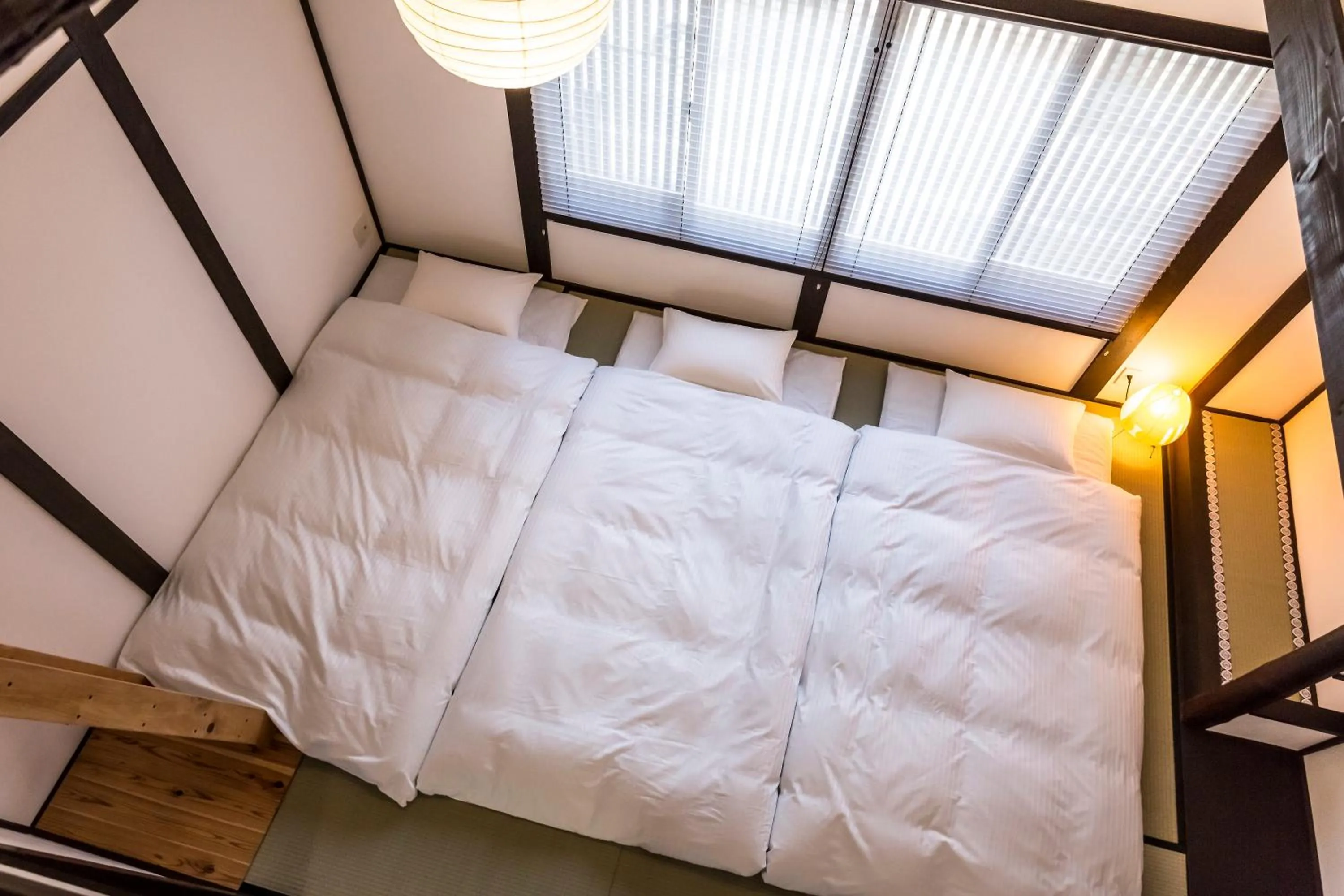 Photo of the whole room, Bed in RESI STAY Tomaroka Mongakucho