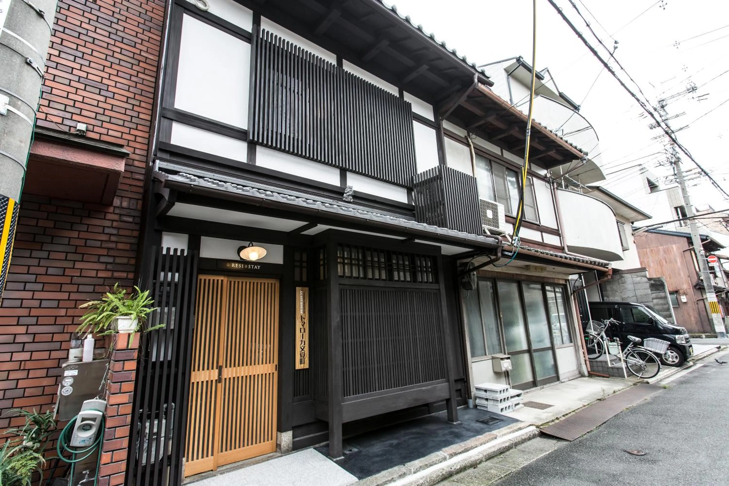 Property building in RESI STAY Tomaroka Mongakucho