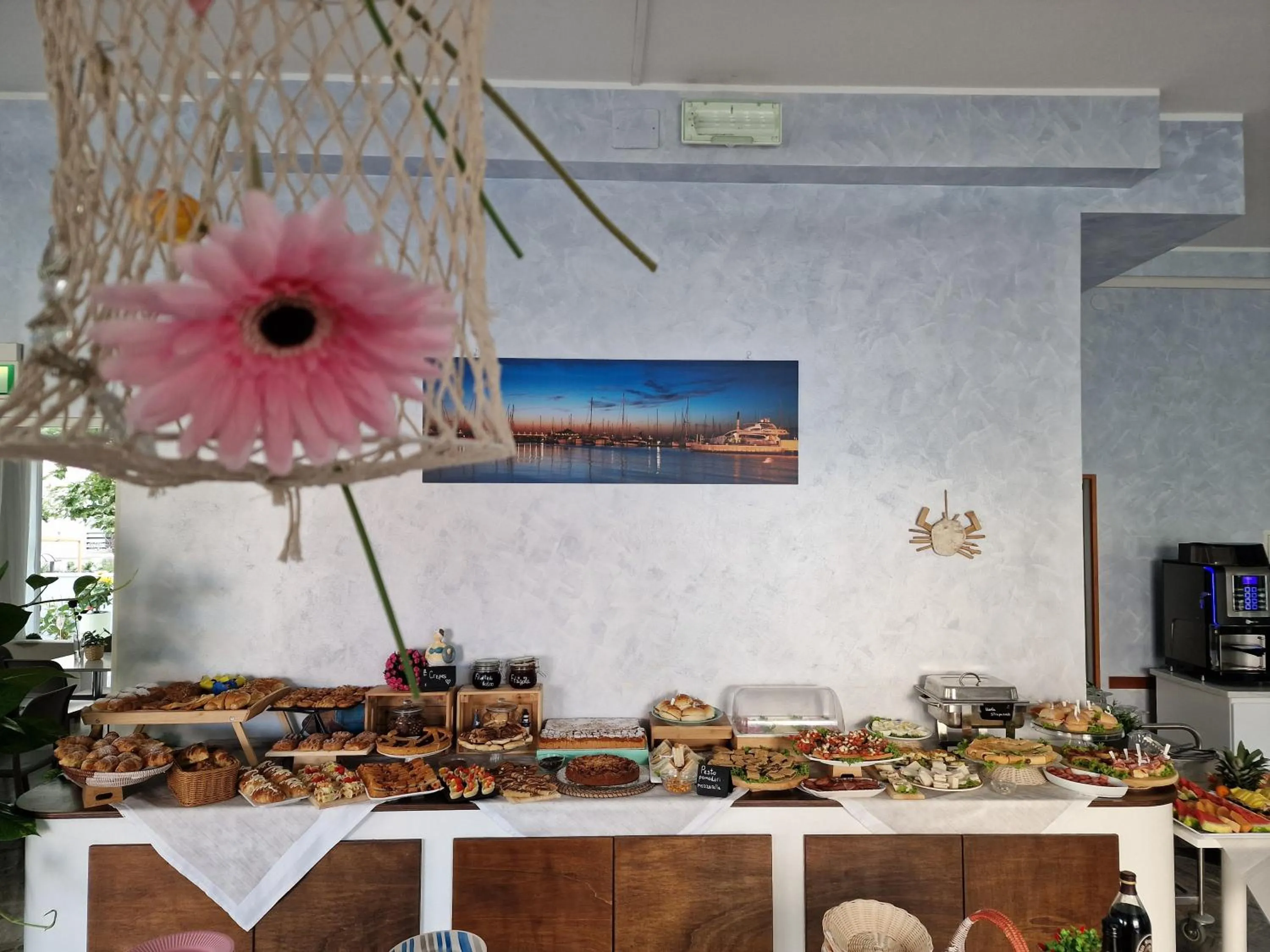 Breakfast in Beach Hotel Clerice