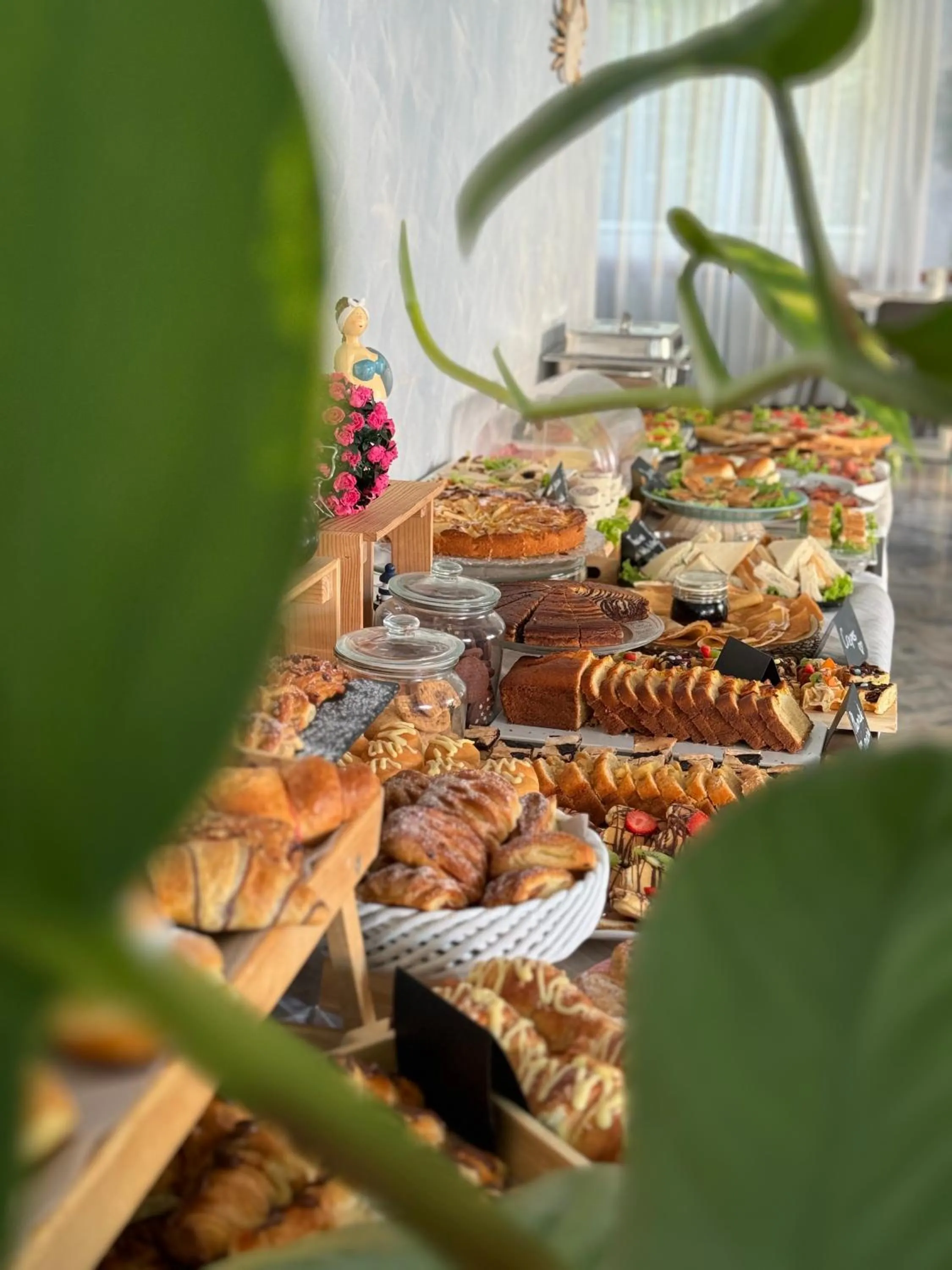 Food in Beach Hotel Clerice